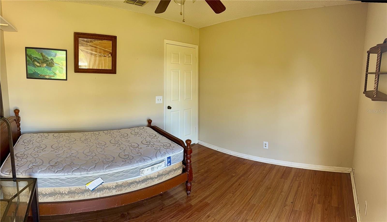 Image 26 of 48 For 2635 Glenview Drive