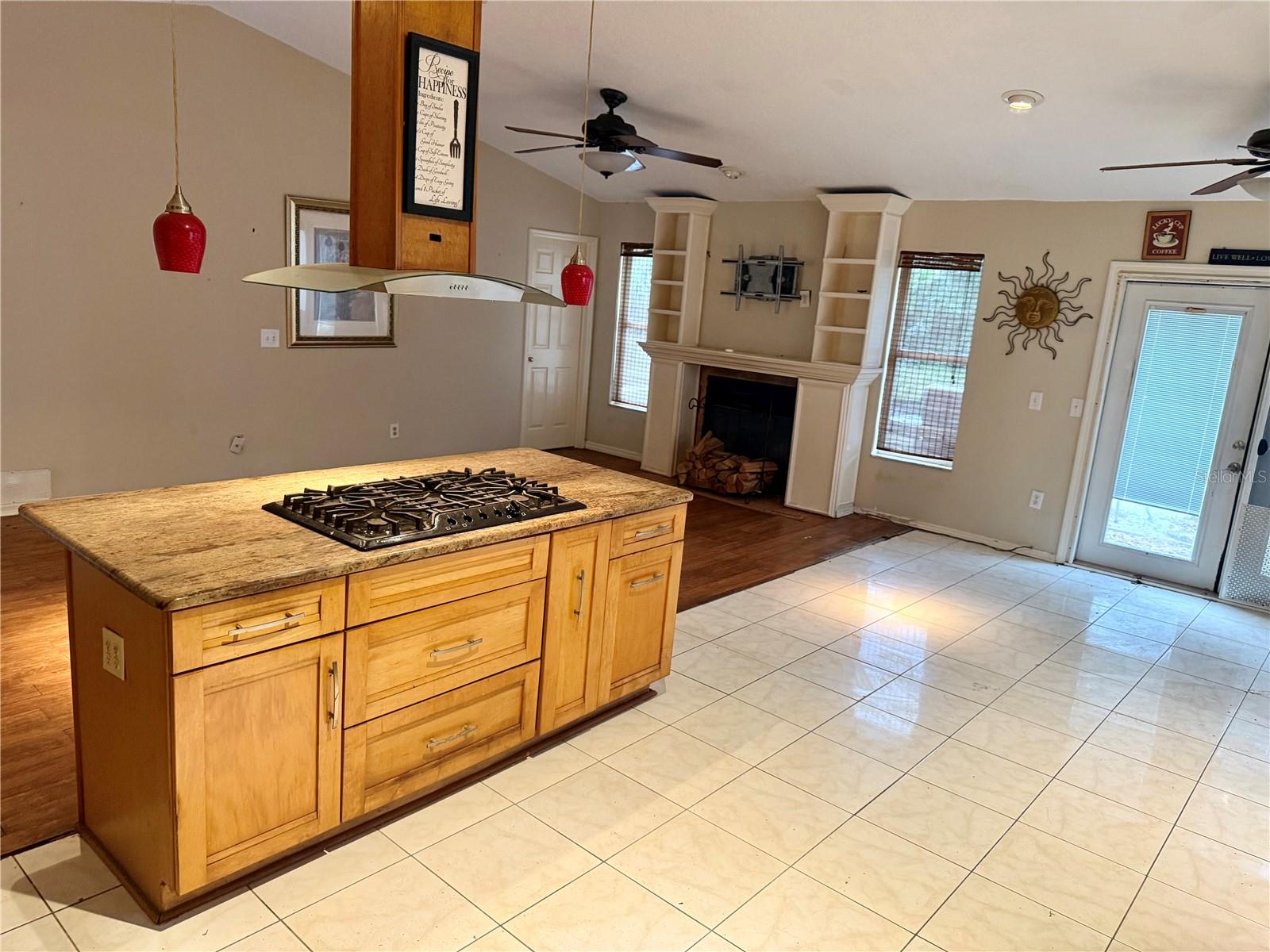 Image 3 of 13 For 2635 Glenview Drive