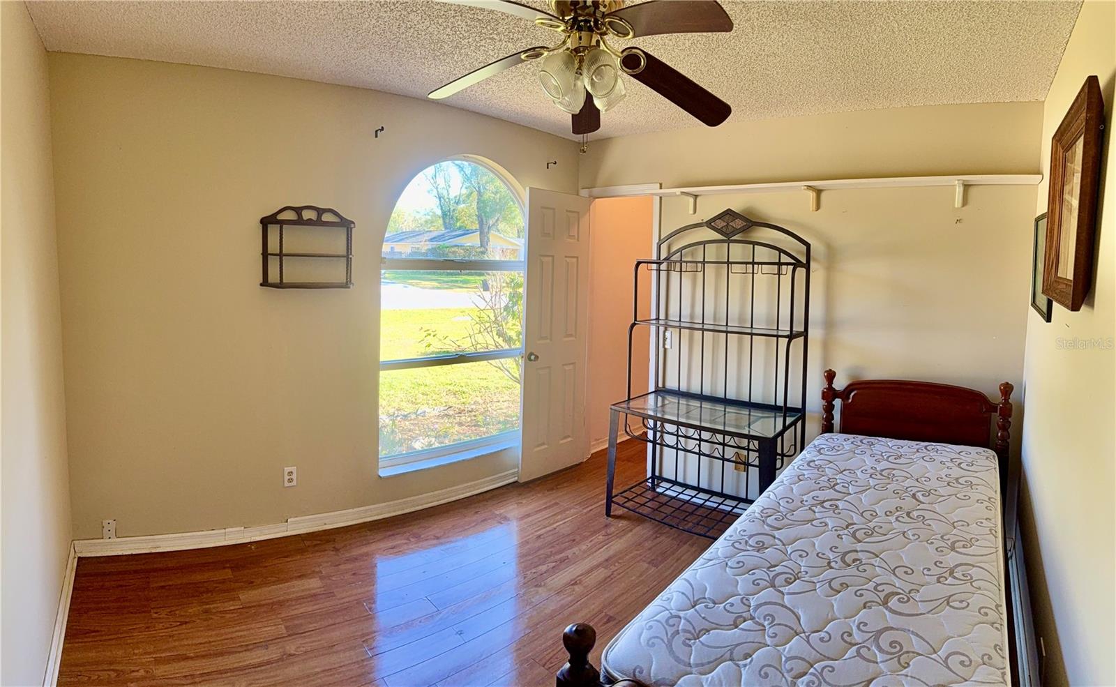 Image 30 of 48 For 2635 Glenview Drive