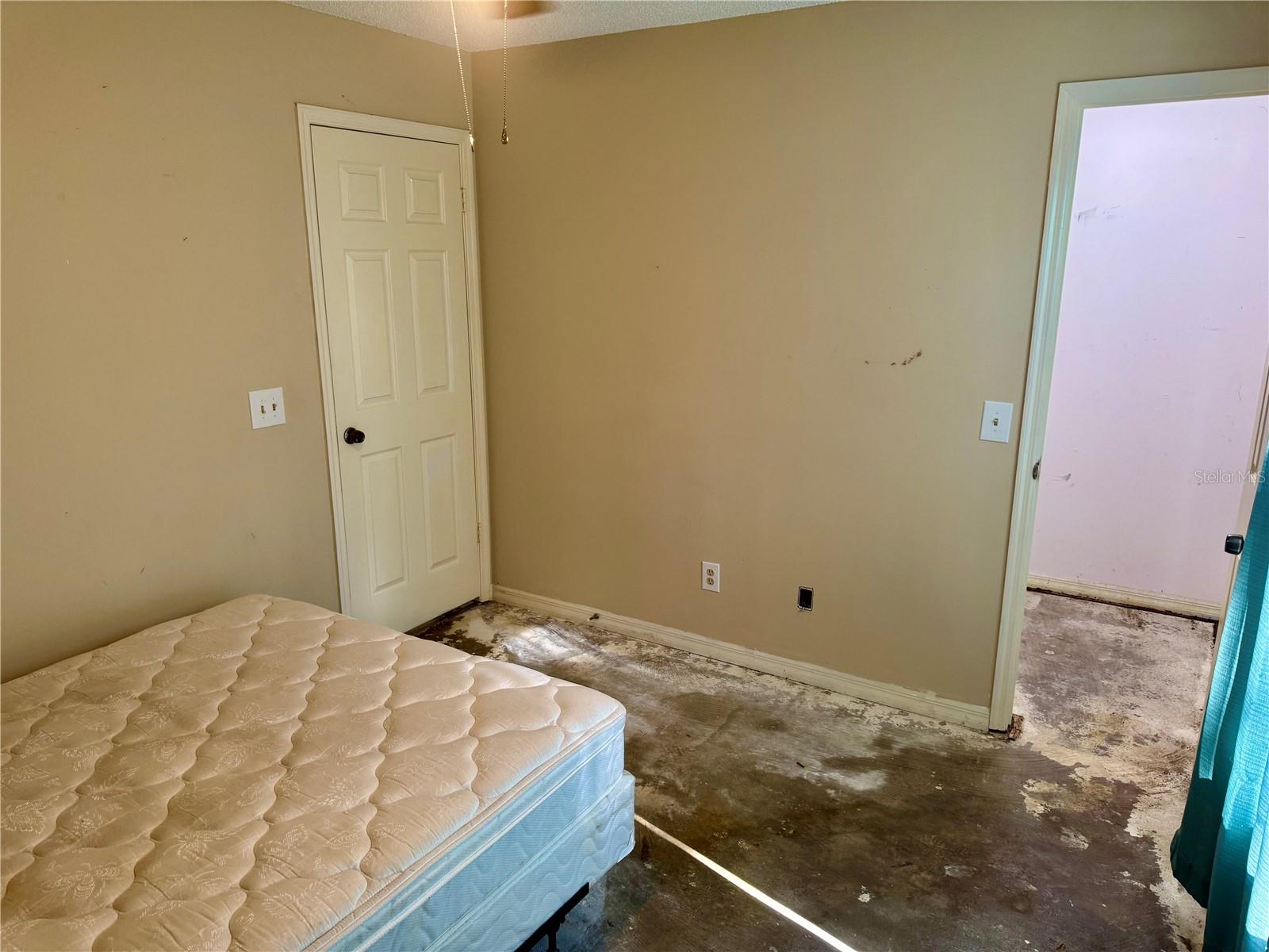 Image 31 of 48 For 2635 Glenview Drive