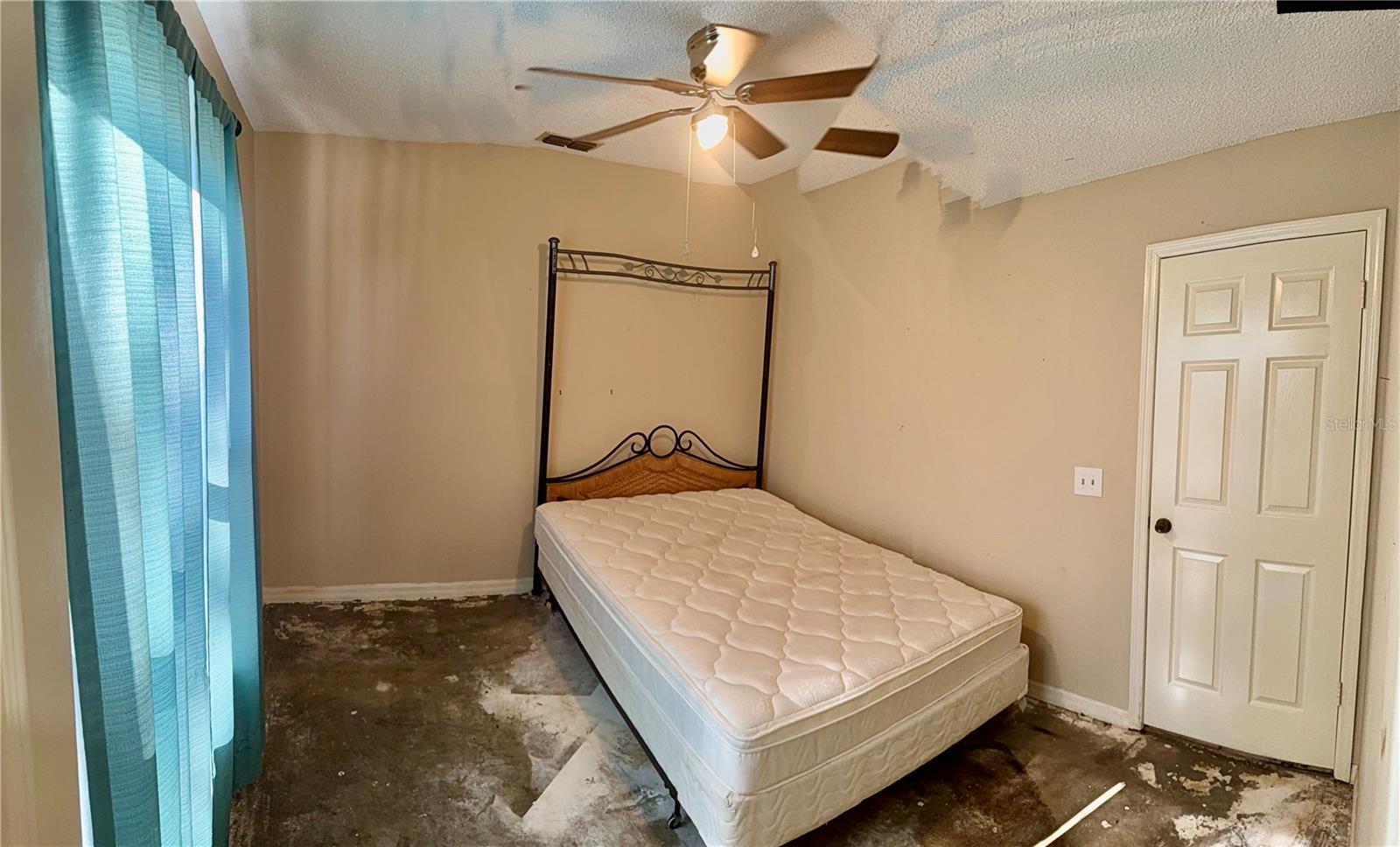 Image 34 of 48 For 2635 Glenview Drive