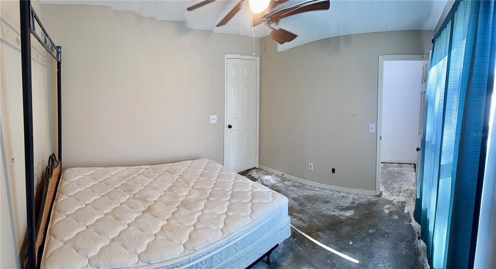 Image 37 of 48 For 2635 Glenview Drive