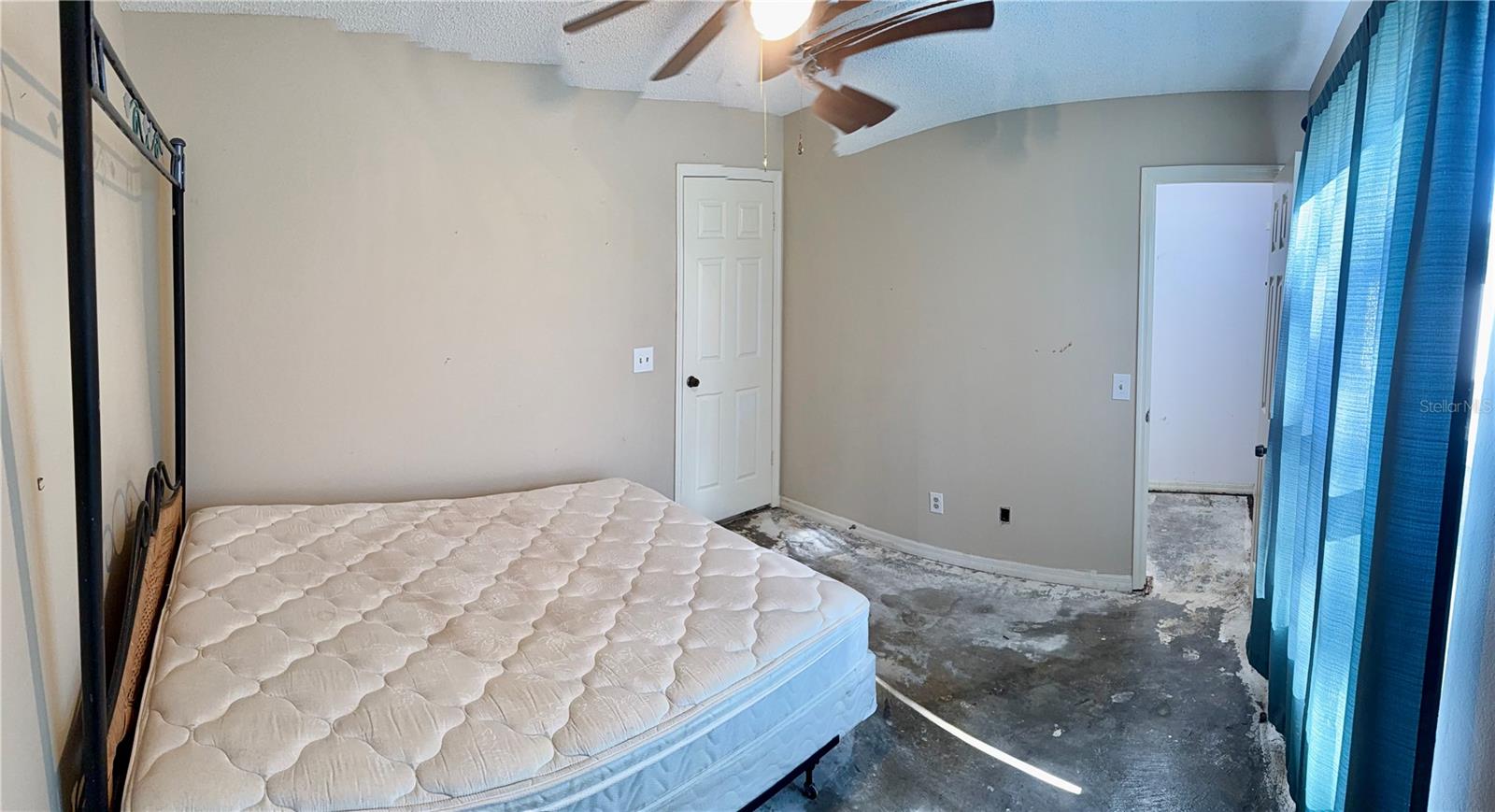 Image 39 of 48 For 2635 Glenview Drive