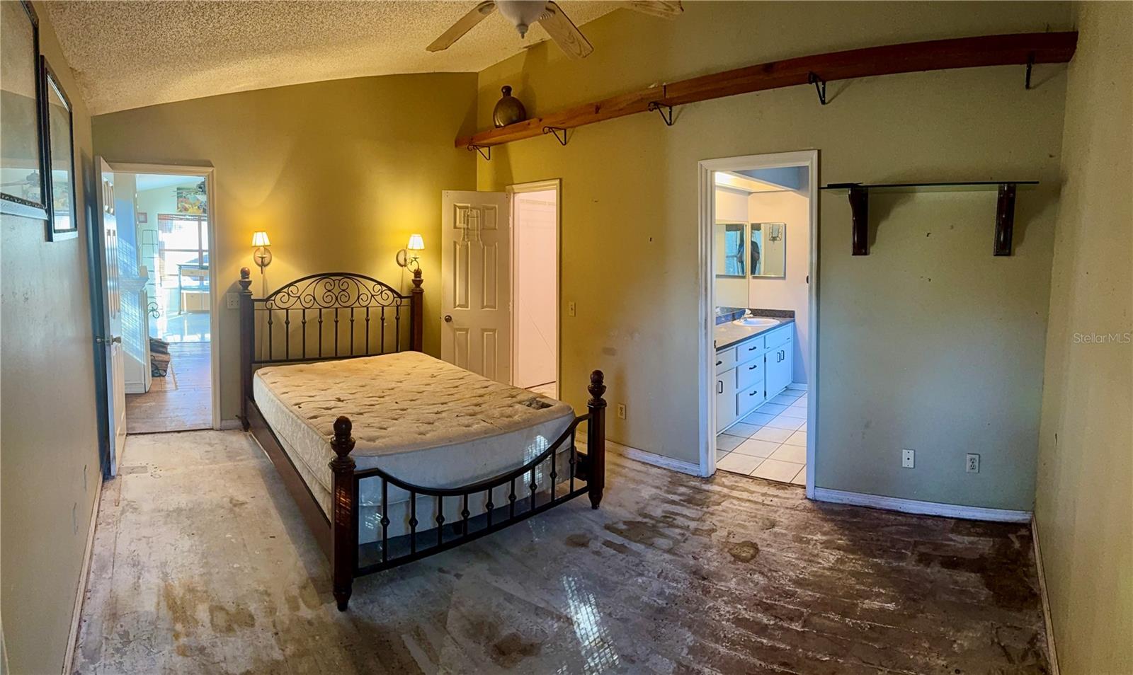 Image 43 of 48 For 2635 Glenview Drive