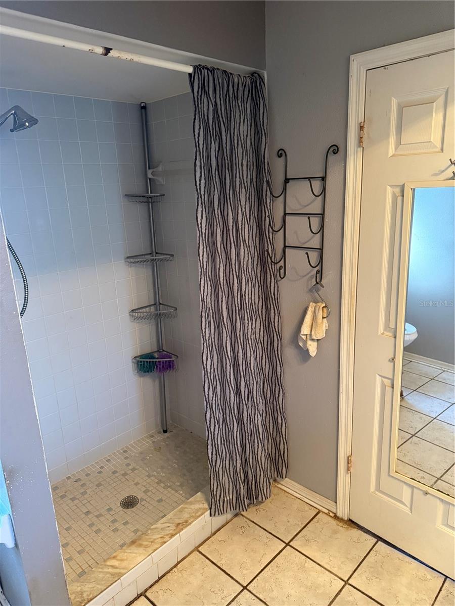 Image 45 of 48 For 2635 Glenview Drive