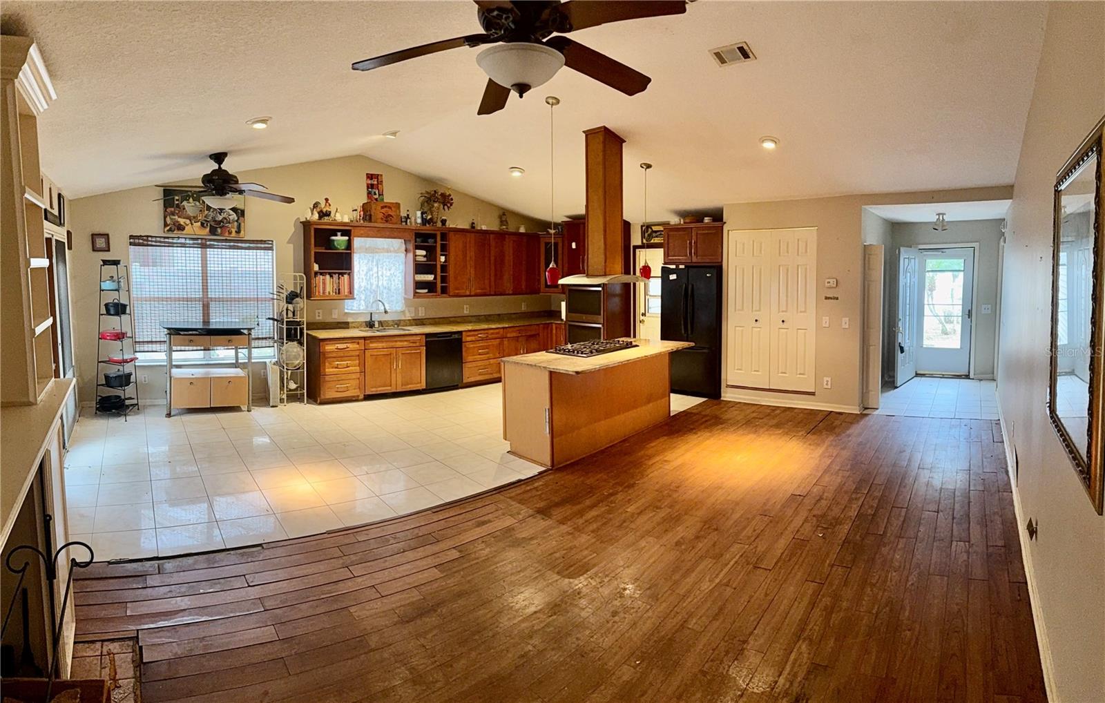 Image 6 of 13 For 2635 Glenview Drive