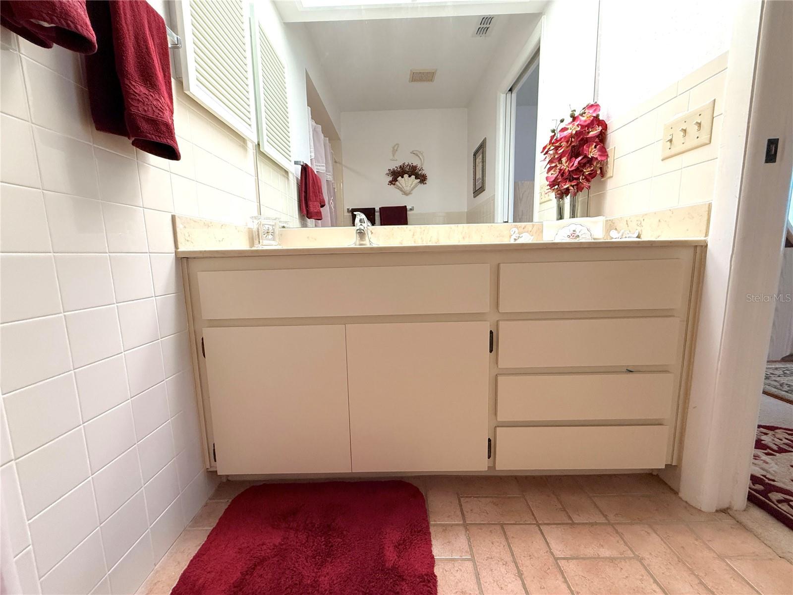 Image 28 of 36 For 11508 Orleans Lane