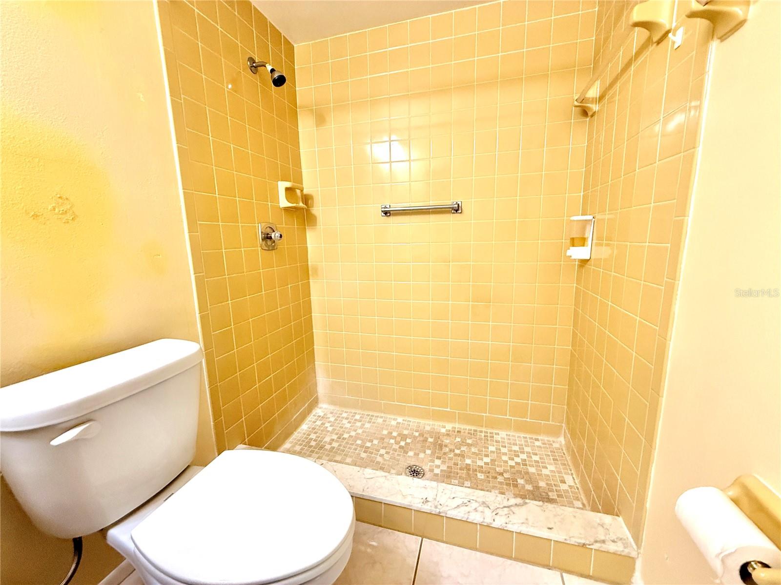 Image 13 of 21 For 11435 Stansberry Drive