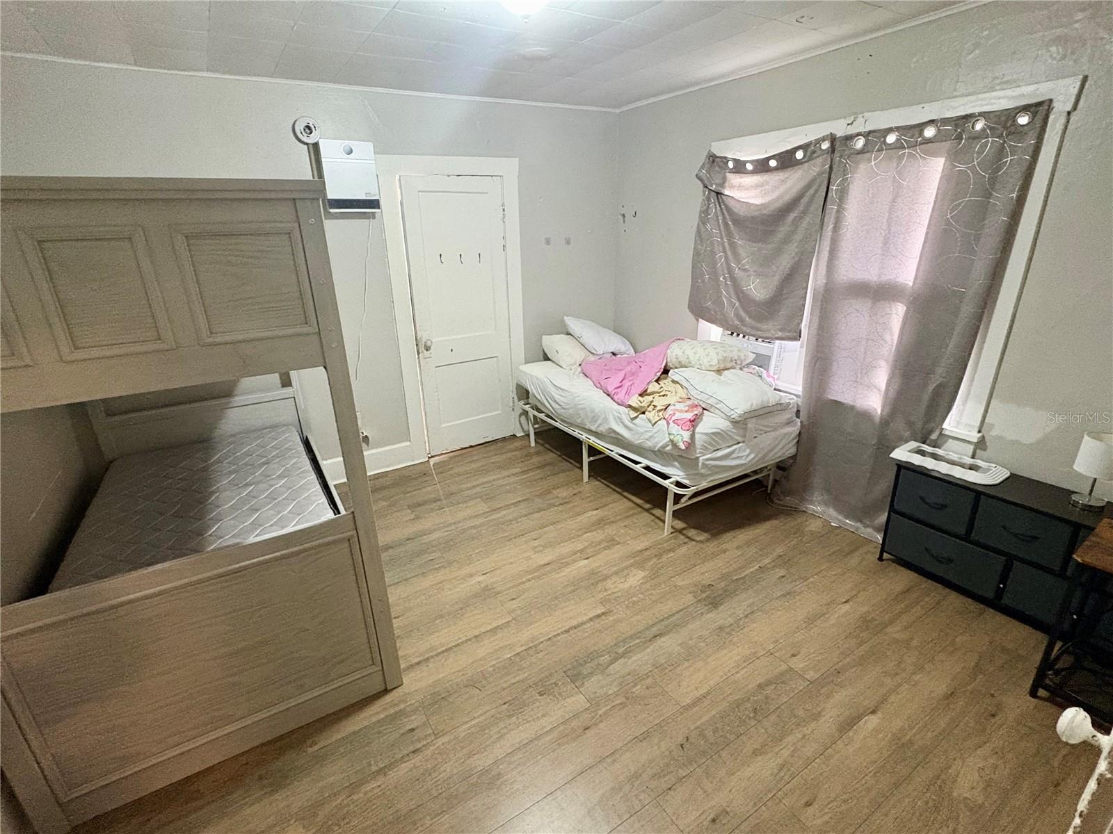 Image 17 of 20 For 1145 16th Avenue S B