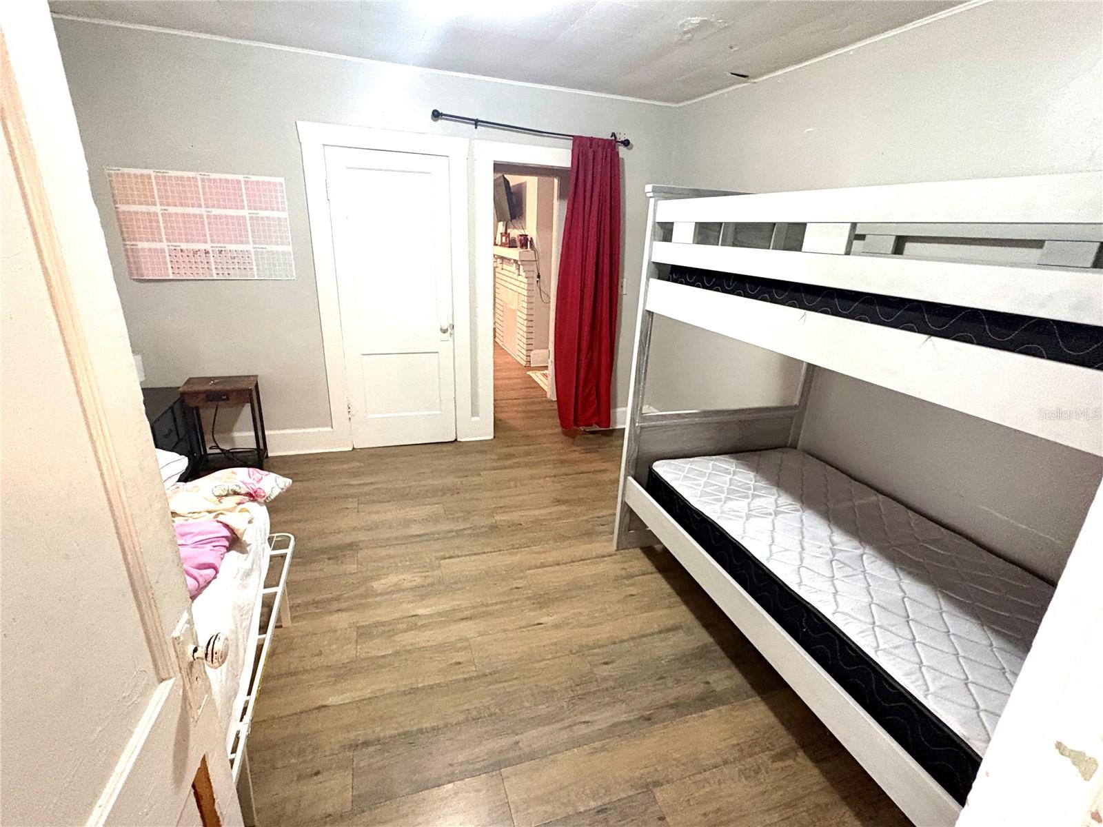 Image 18 of 20 For 1145 16th Avenue S B