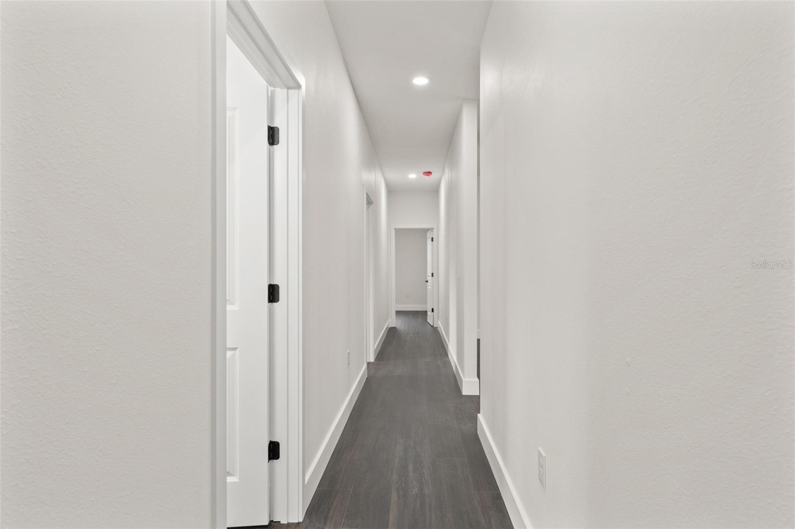 Image 38 of 69 For 11374 Paramount Avenue