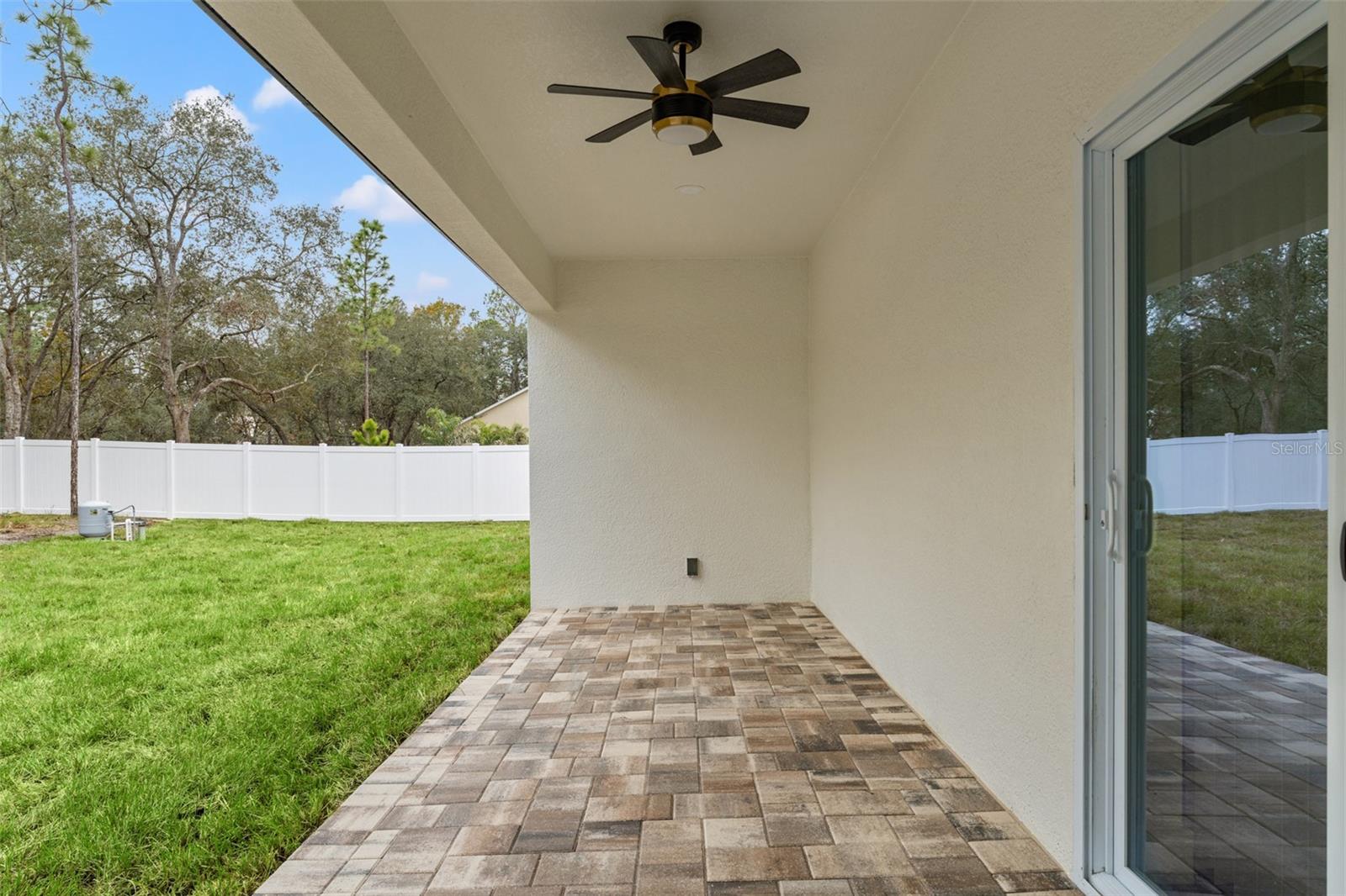 Image 58 of 69 For 11374 Paramount Avenue