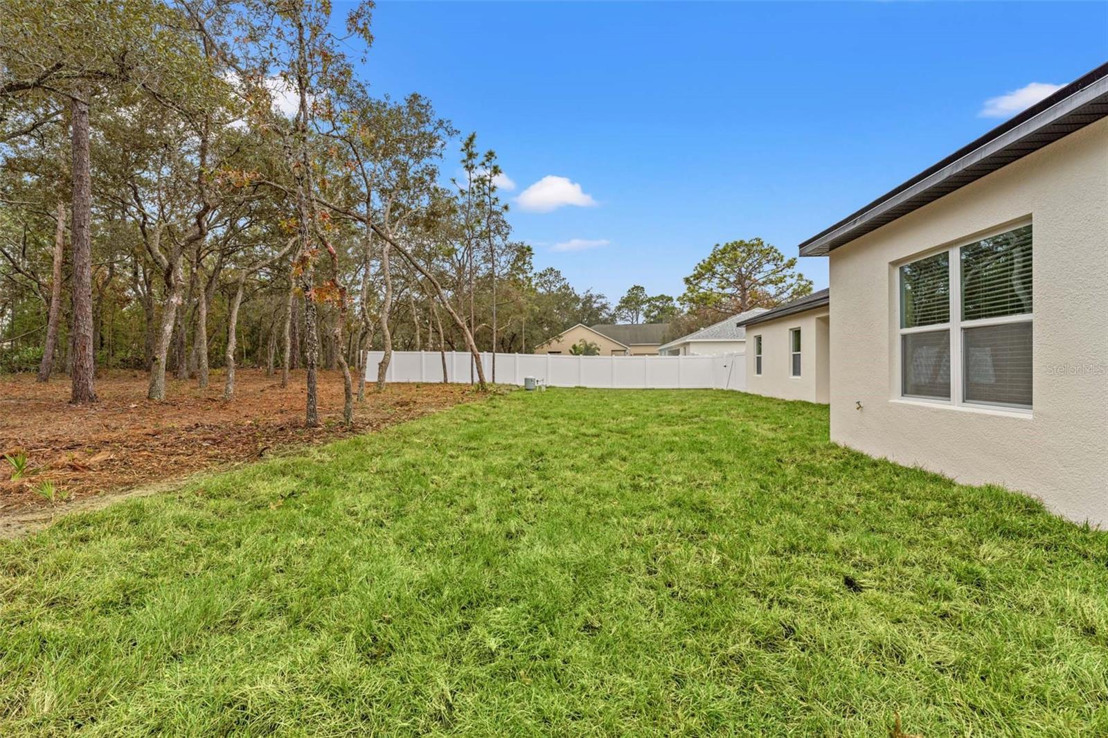 Image 62 of 69 For 11374 Paramount Avenue