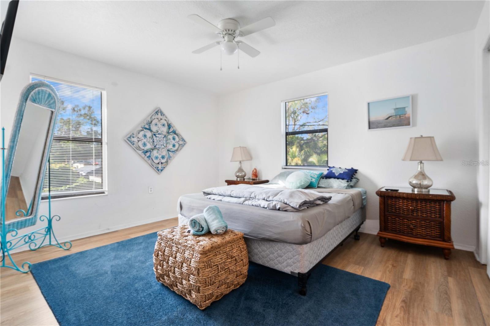 Image 24 of 34 For 1244 31st Avenue E