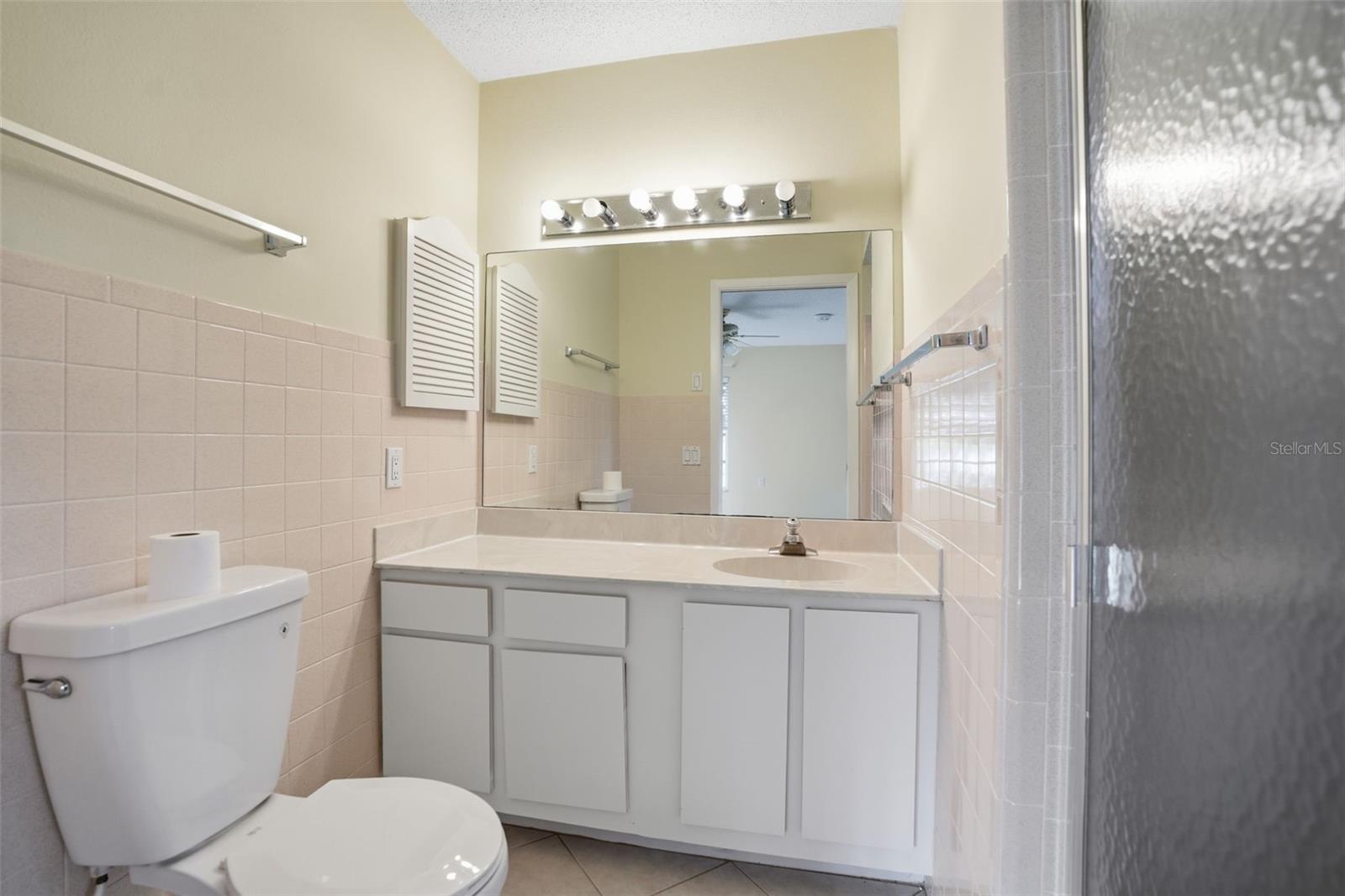 Image 26 of 40 For 10535 Hardwood Court