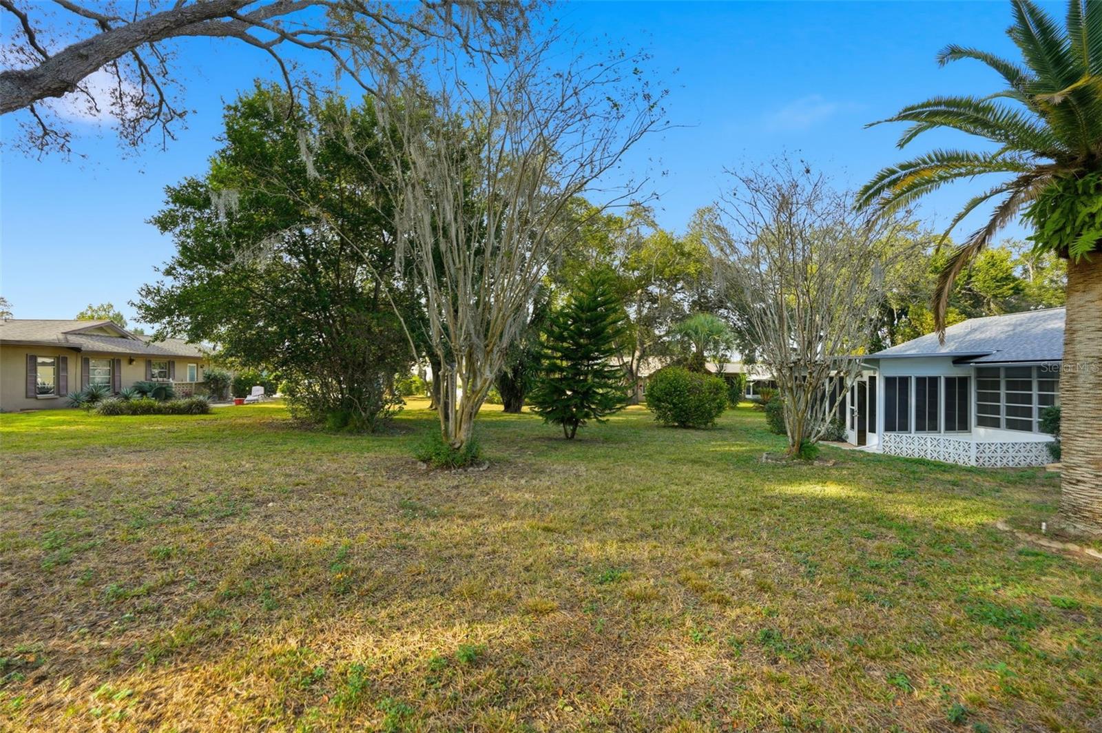 Image 34 of 40 For 10535 Hardwood Court