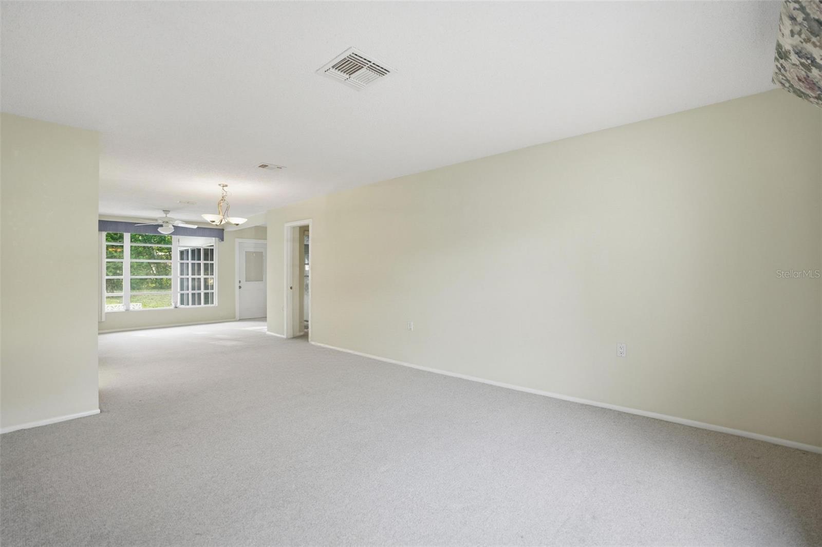 Image 9 of 40 For 10535 Hardwood Court