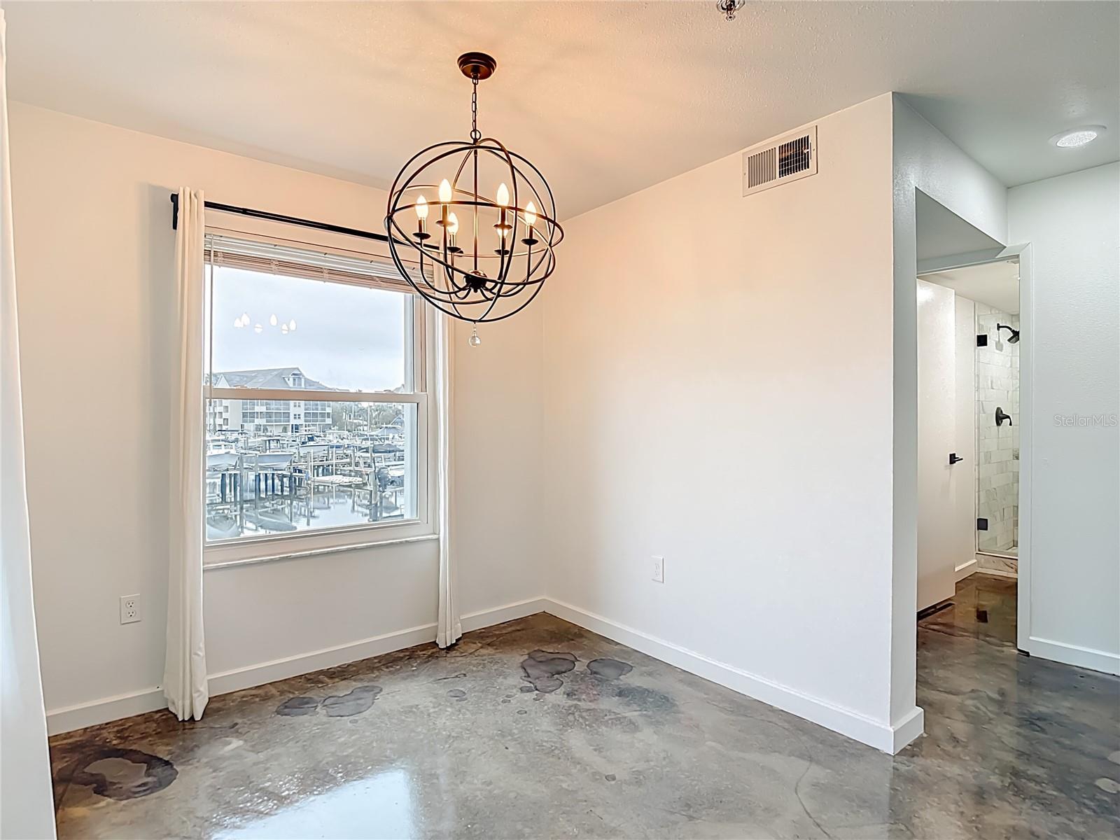 Image 13 of 100 For 5722 Biscayne Court 103