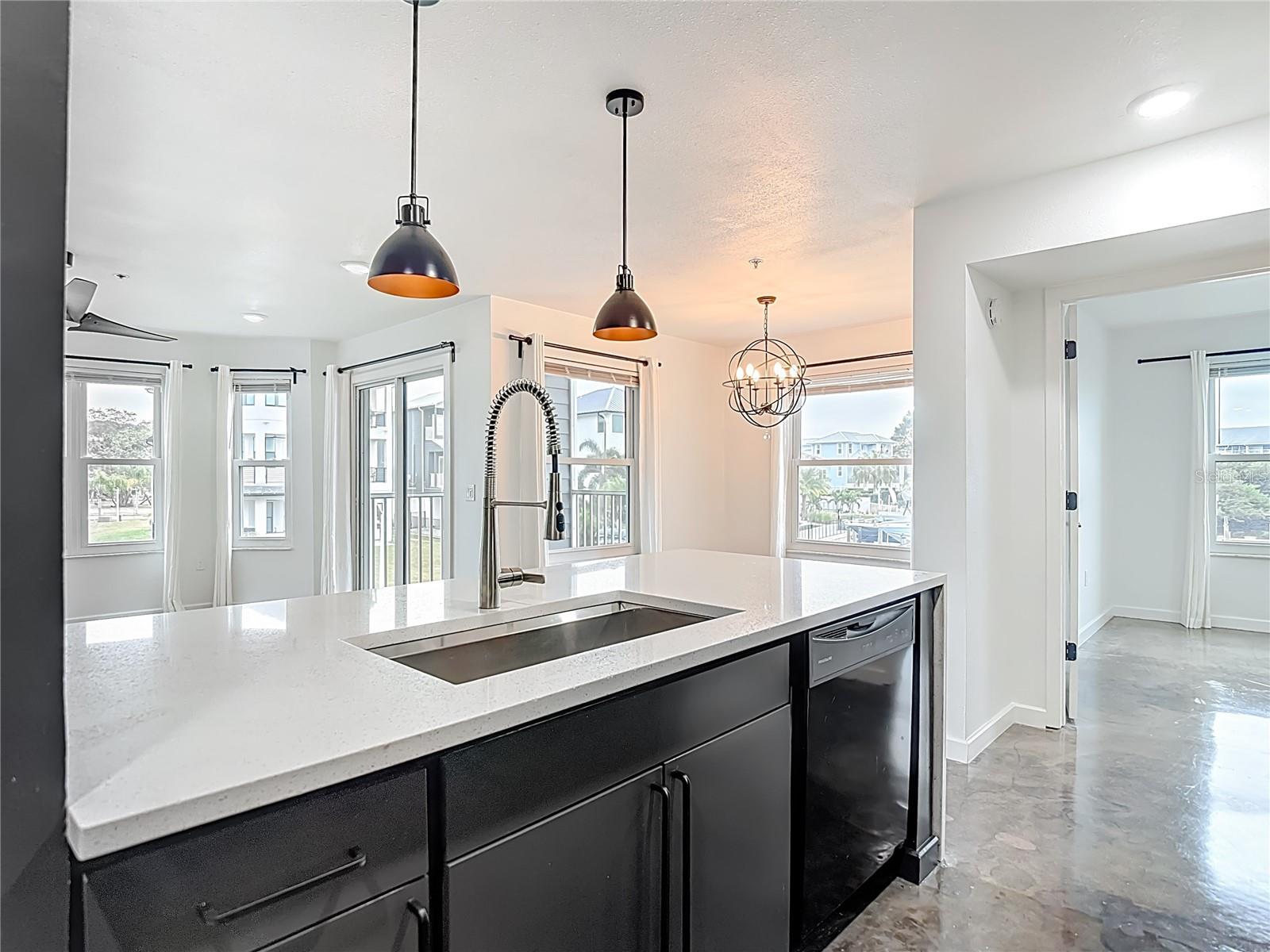 Image 17 of 100 For 5722 Biscayne Court 103