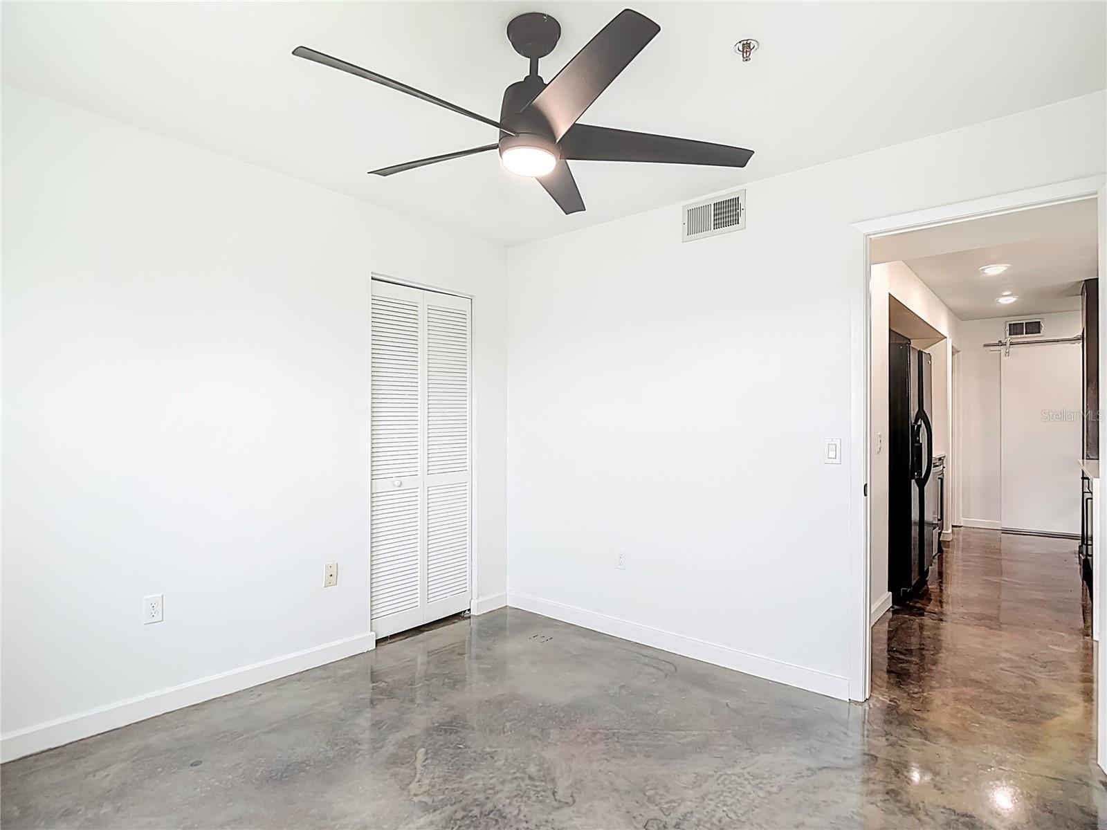 Image 26 of 100 For 5722 Biscayne Court 103