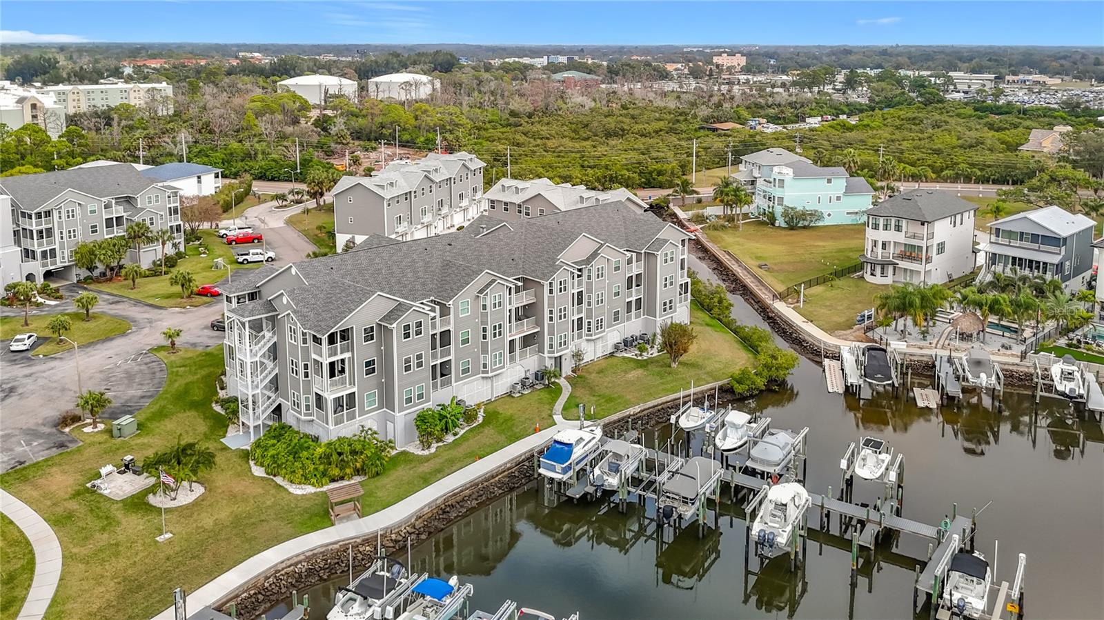 Image 43 of 100 For 5722 Biscayne Court 103