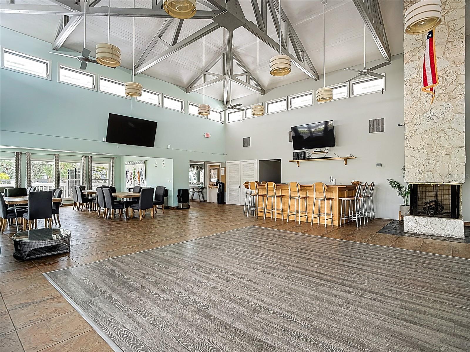 Image 62 of 100 For 5722 Biscayne Court 103