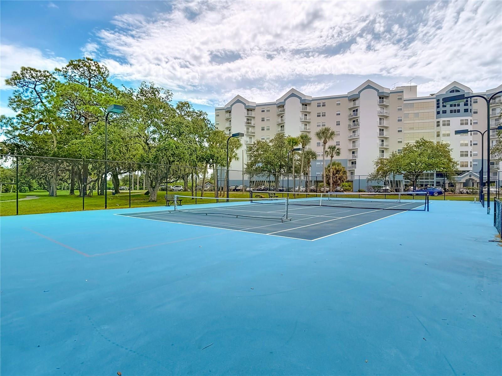 Image 81 of 100 For 5722 Biscayne Court 103