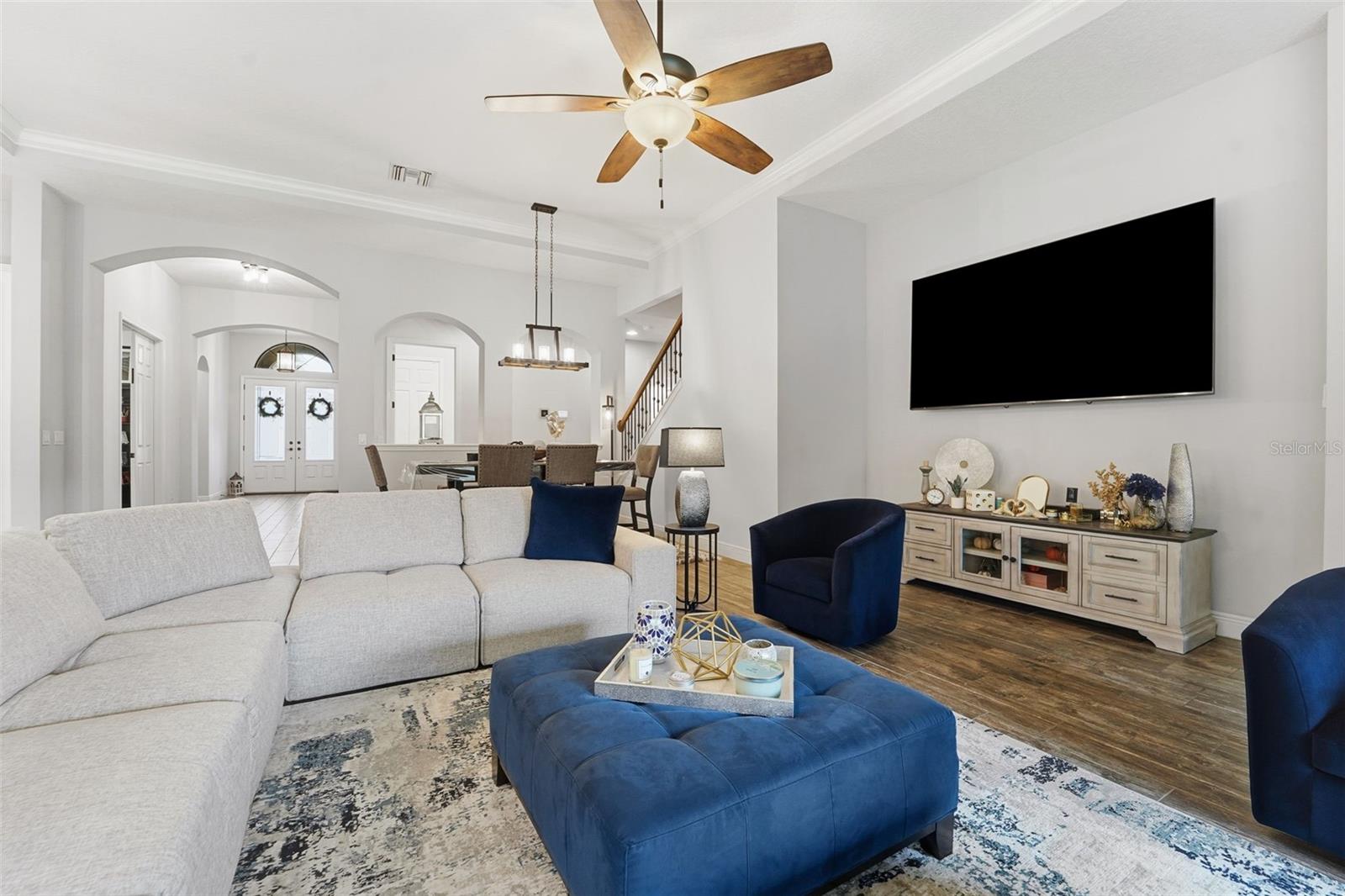 Image 15 of 62 For 12718 Burns Drive