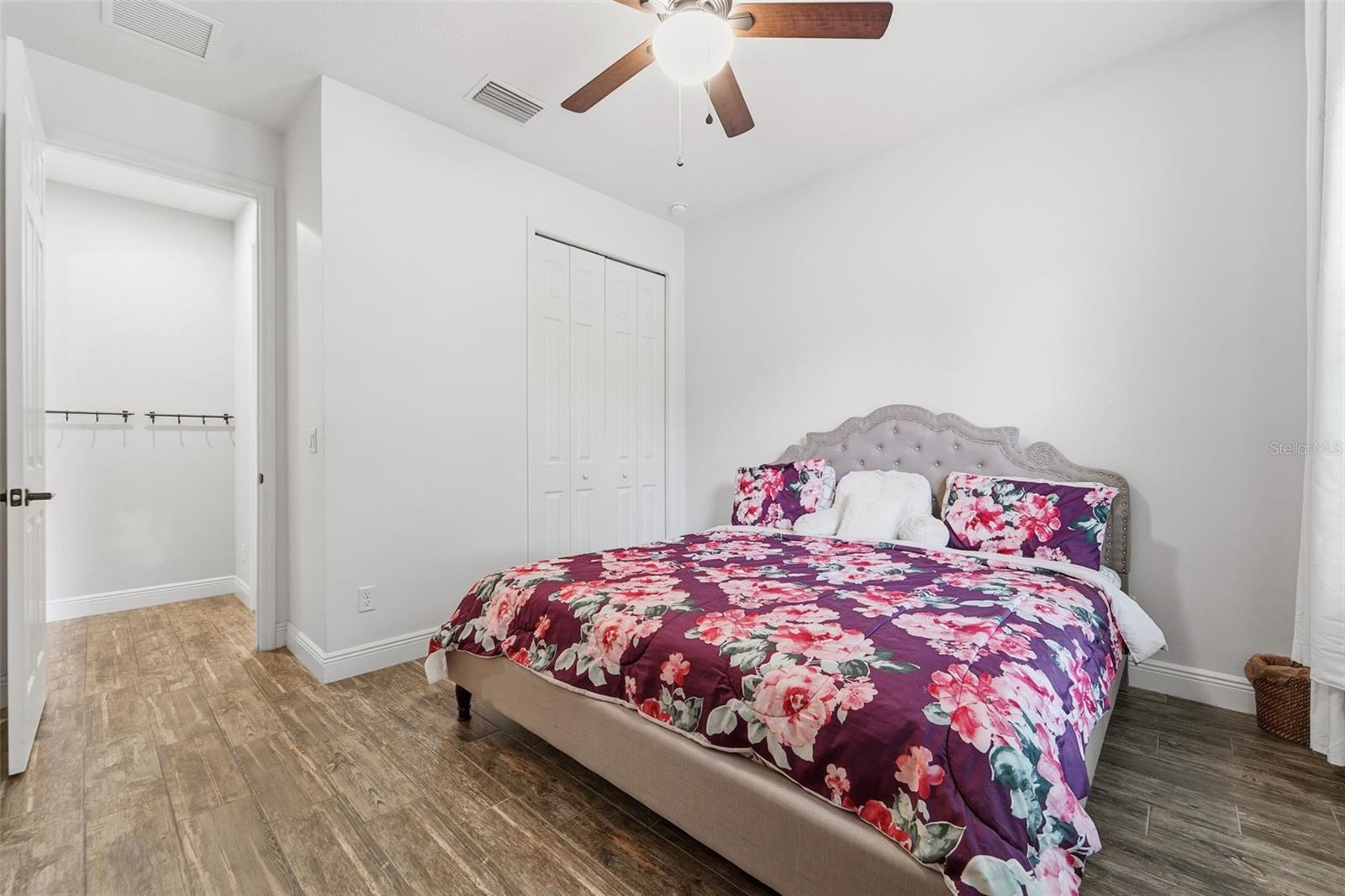 Image 27 of 62 For 12718 Burns Drive