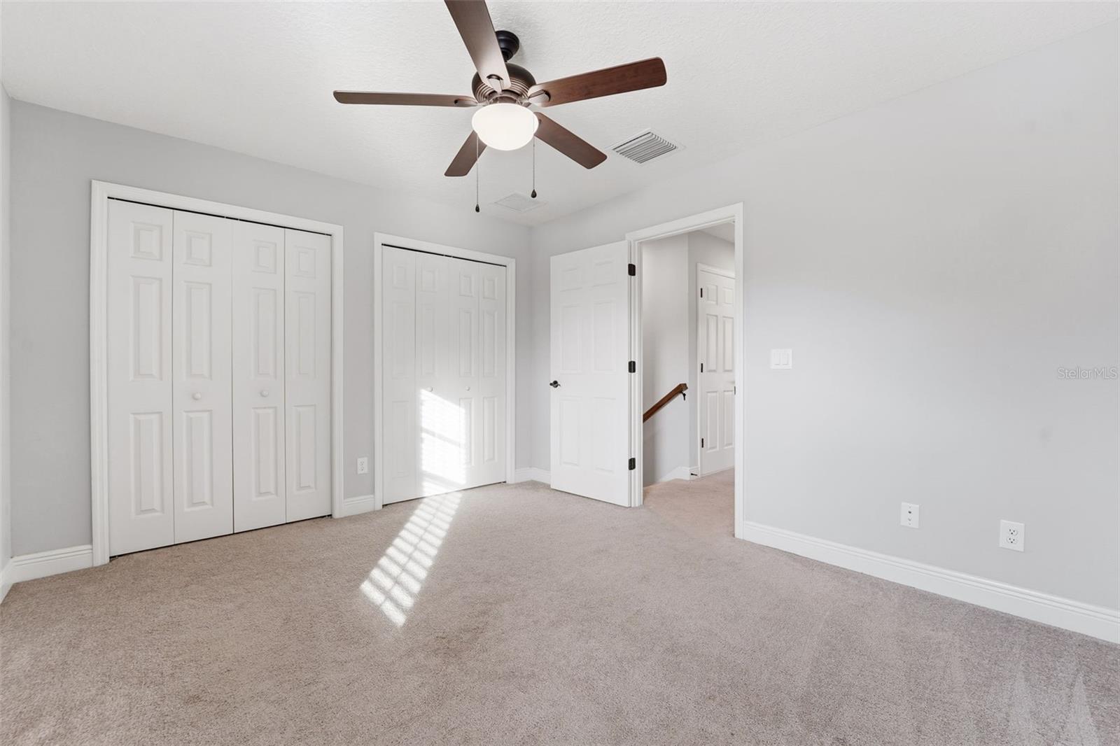 Image 32 of 62 For 12718 Burns Drive