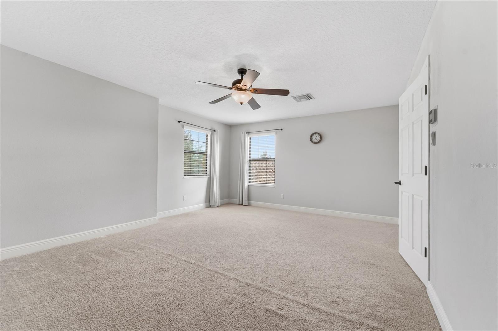 Image 34 of 62 For 12718 Burns Drive