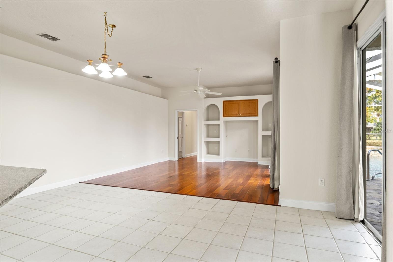 Image 22 of 63 For 13375 Newcastle Avenue