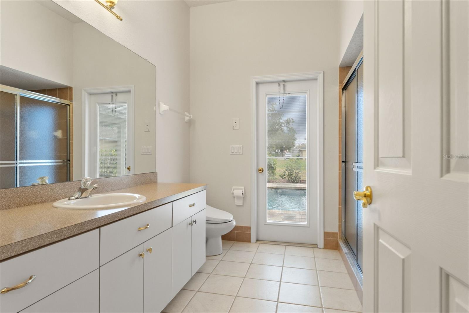 Image 43 of 63 For 13375 Newcastle Avenue