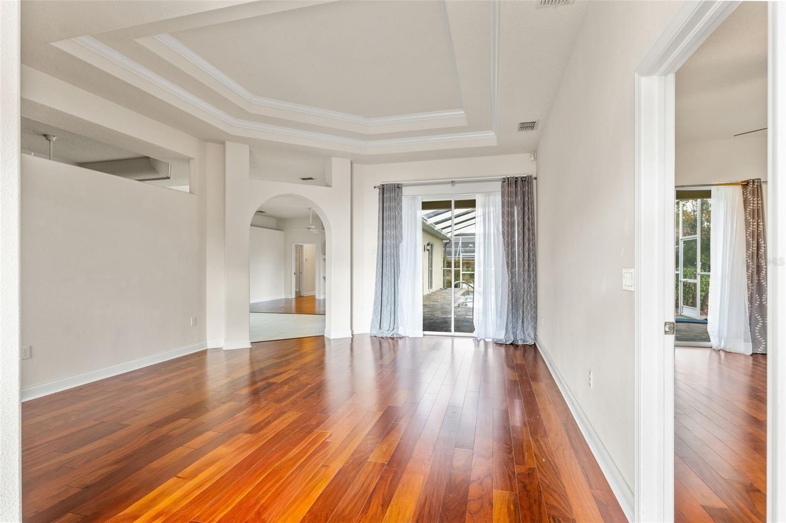 Image 7 of 63 For 13375 Newcastle Avenue