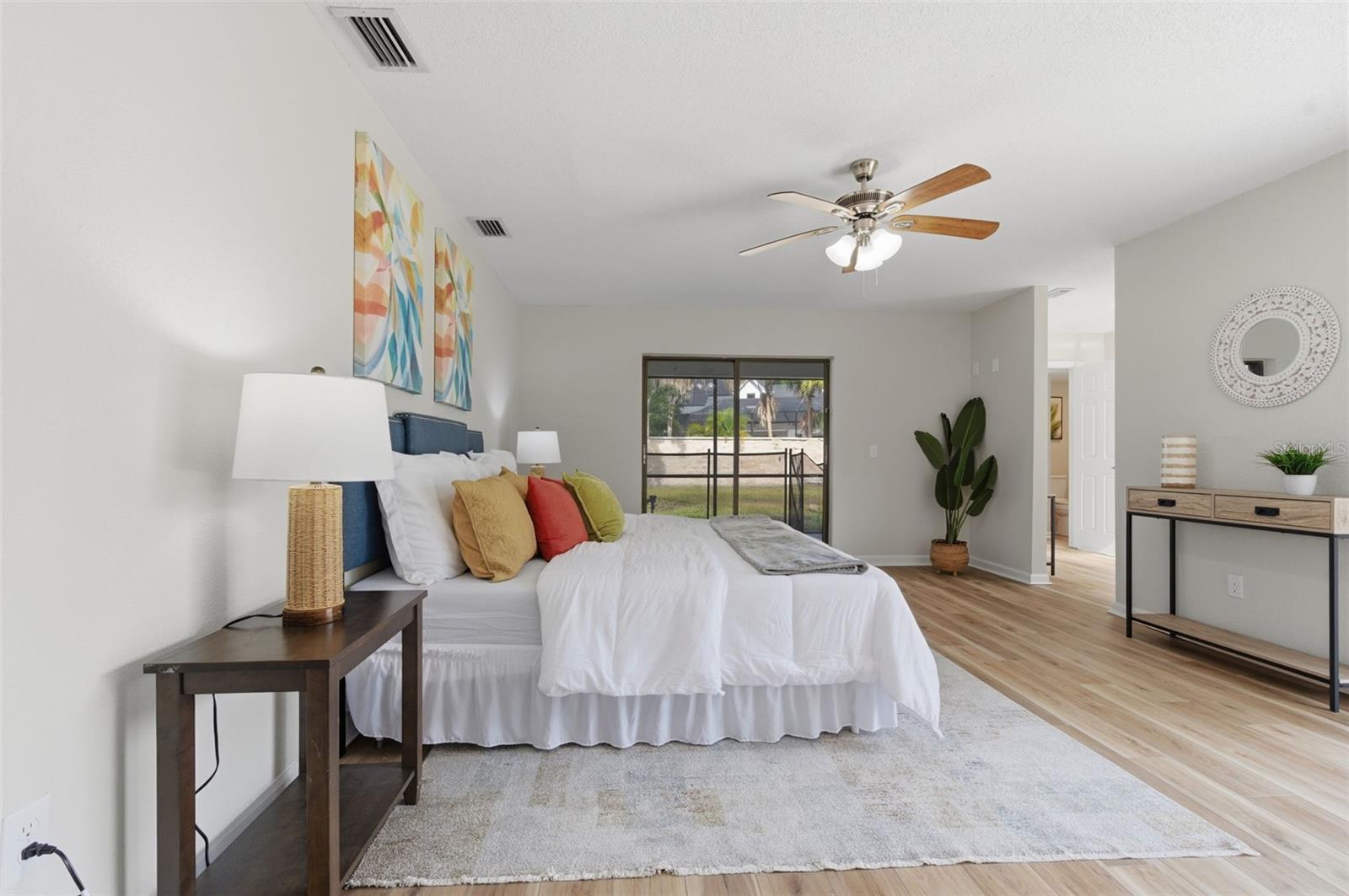 Image 28 of 61 For 916 River Rapids Avenue