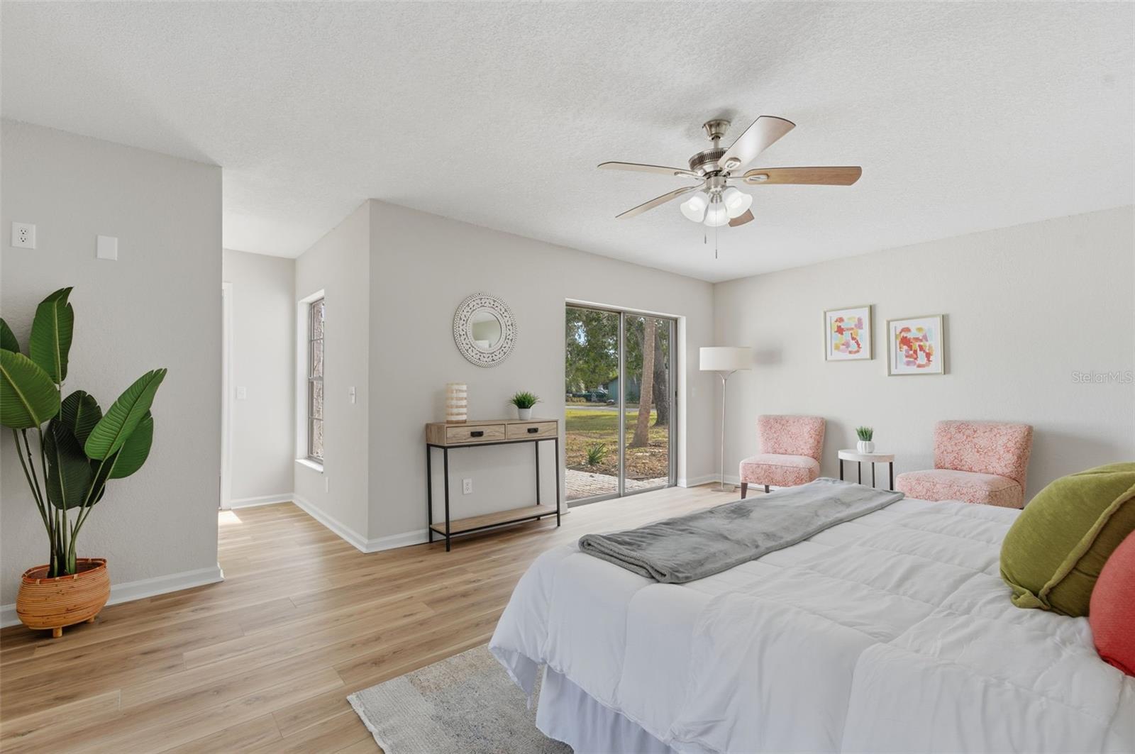 Image 30 of 61 For 916 River Rapids Avenue