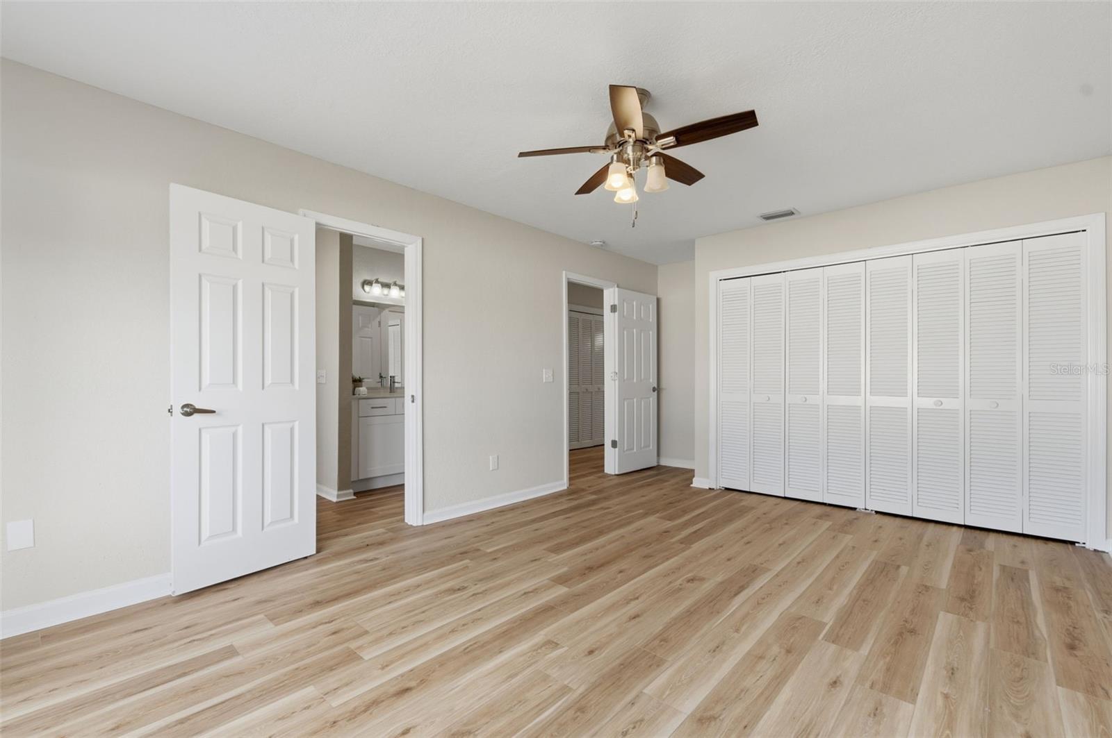 Image 45 of 61 For 916 River Rapids Avenue