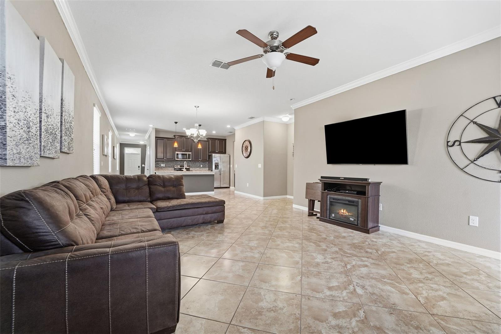 Image 10 of 36 For 11714 Lake Boulevard