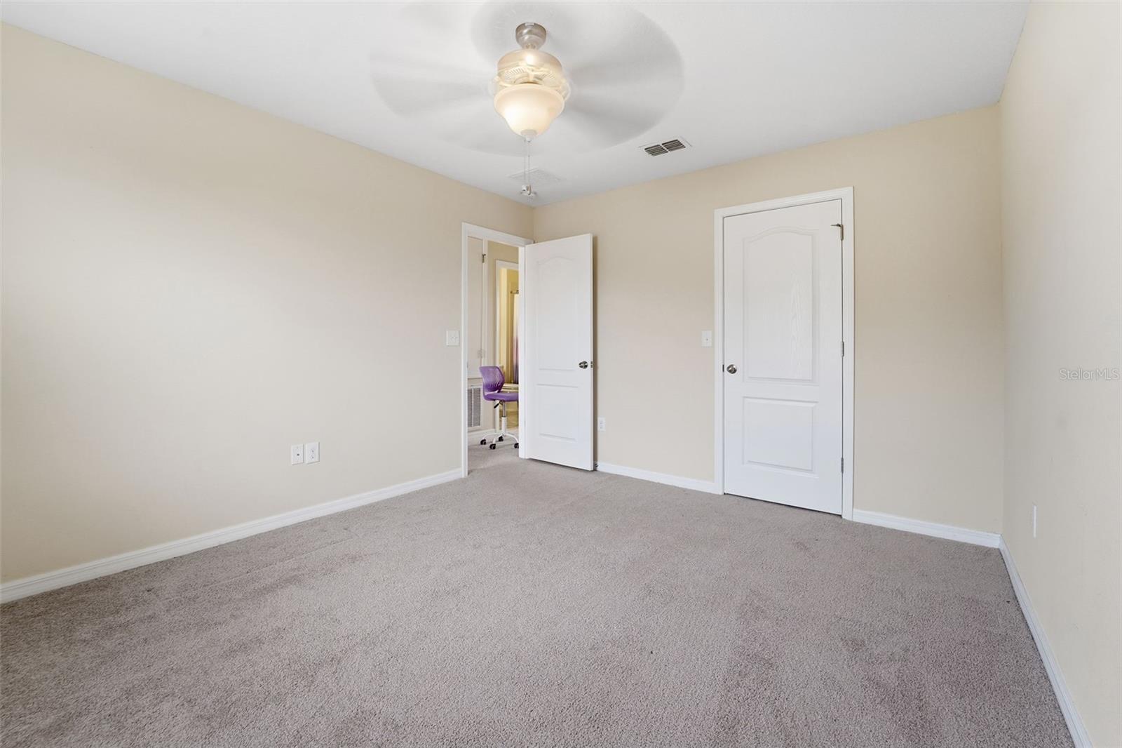 Image 19 of 36 For 11714 Lake Boulevard