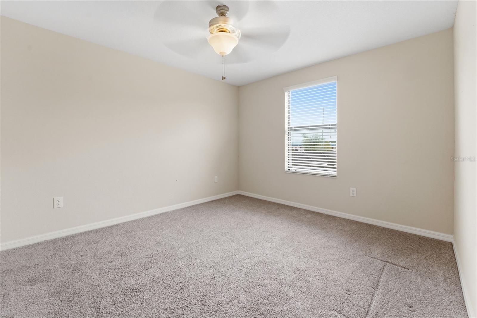 Image 20 of 36 For 11714 Lake Boulevard