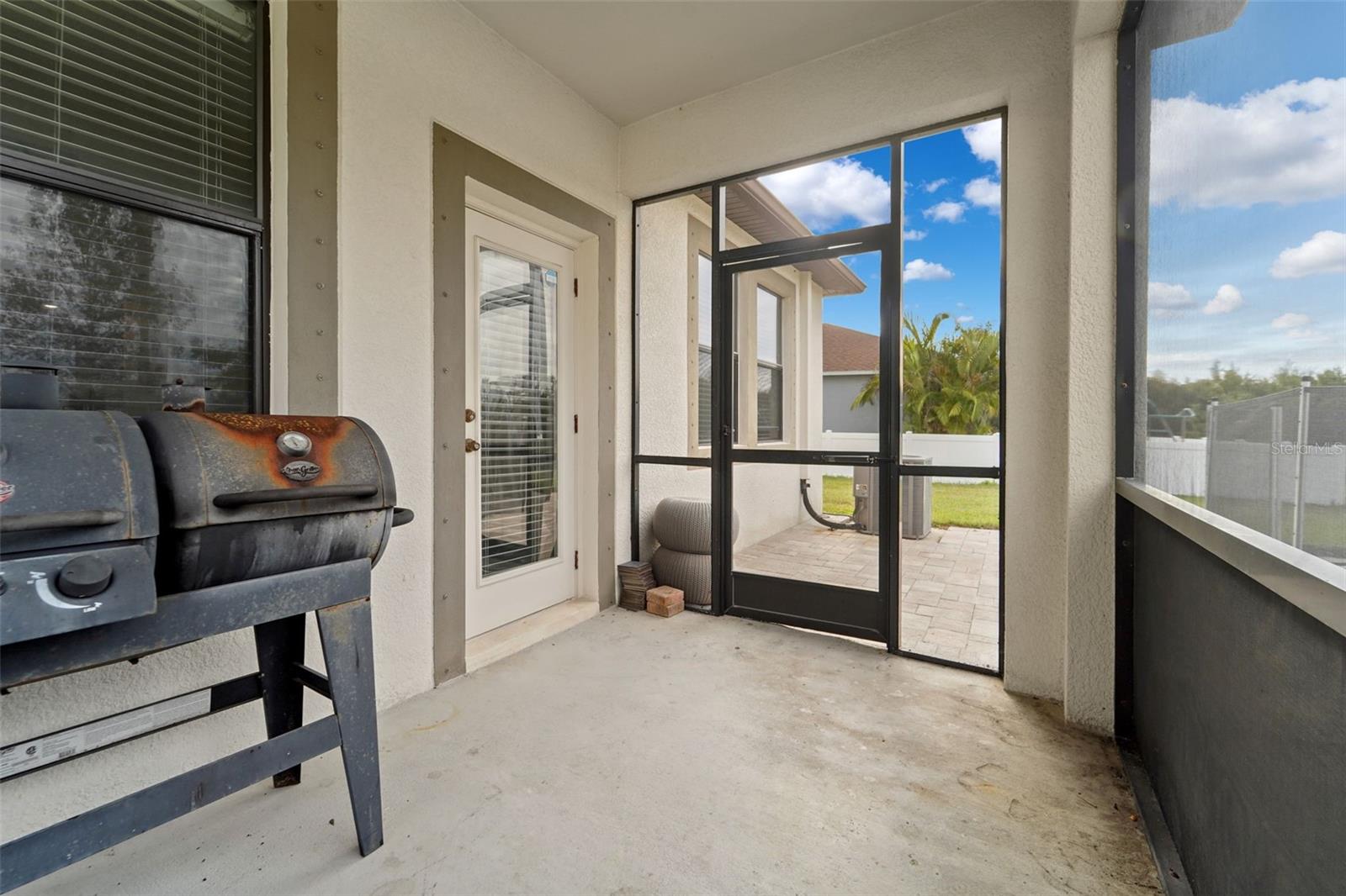 Image 27 of 36 For 11714 Lake Boulevard