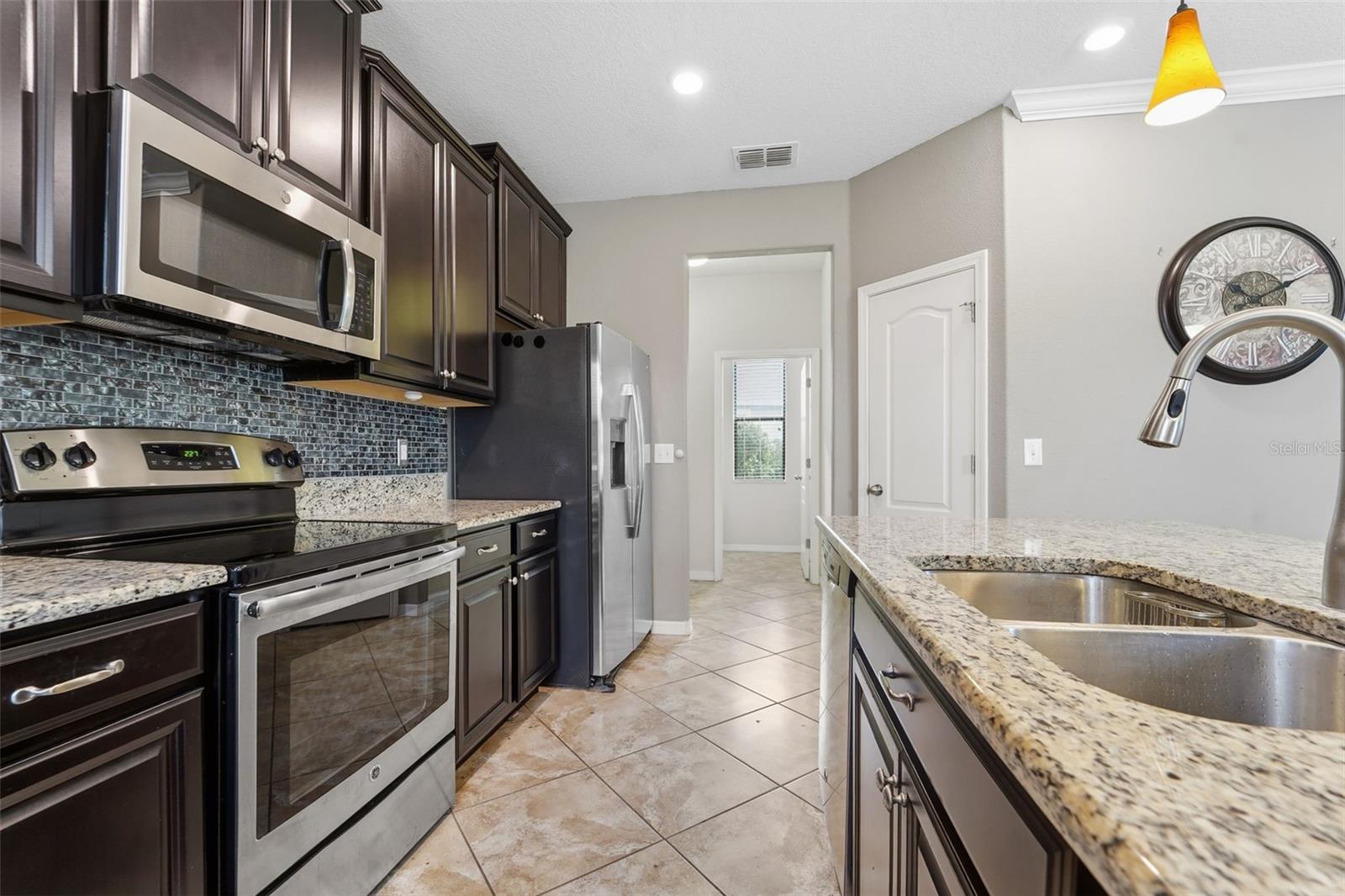 Image 6 of 36 For 11714 Lake Boulevard