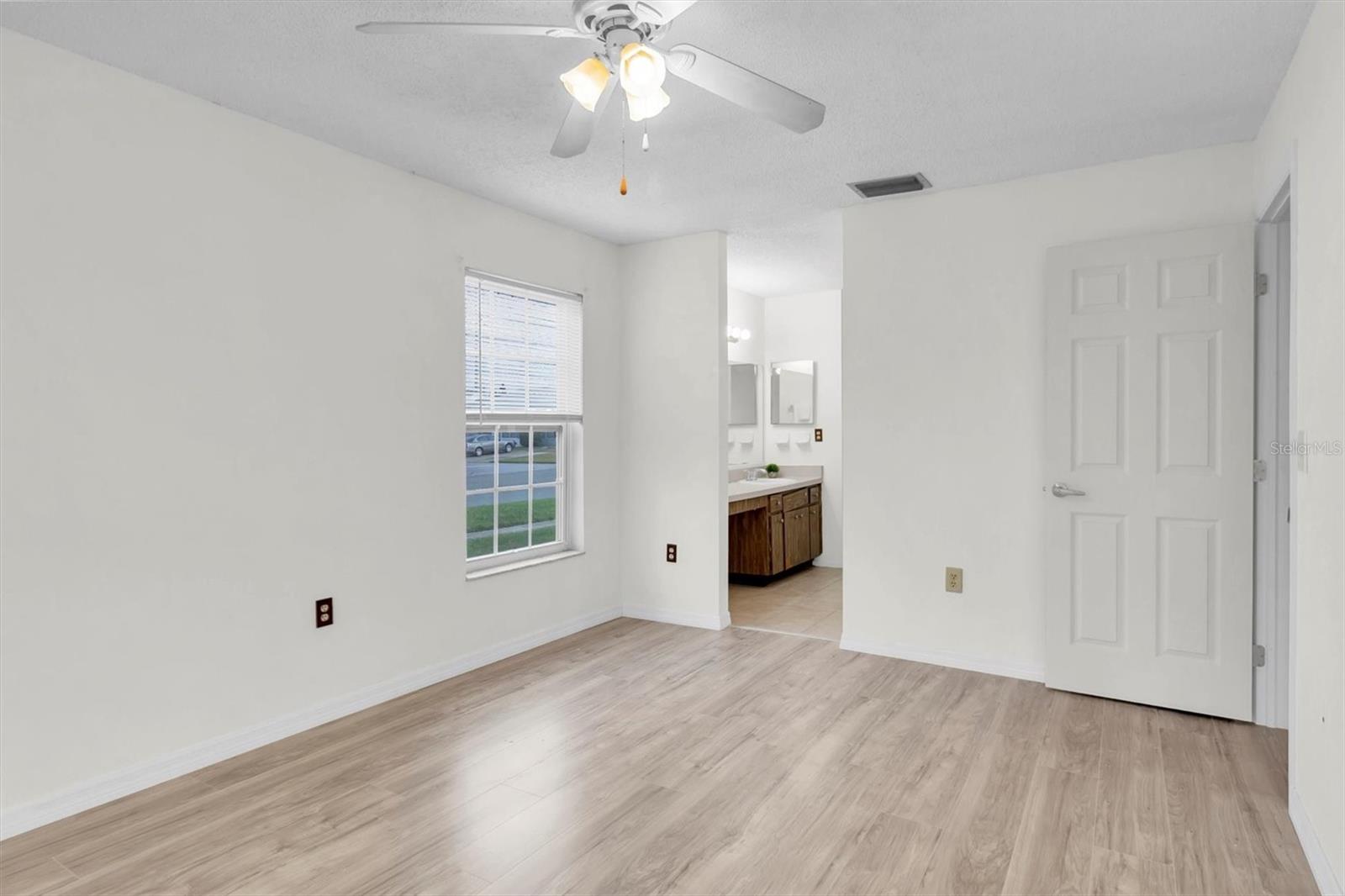 Image 10 of 34 For 2937 Wainwright Court