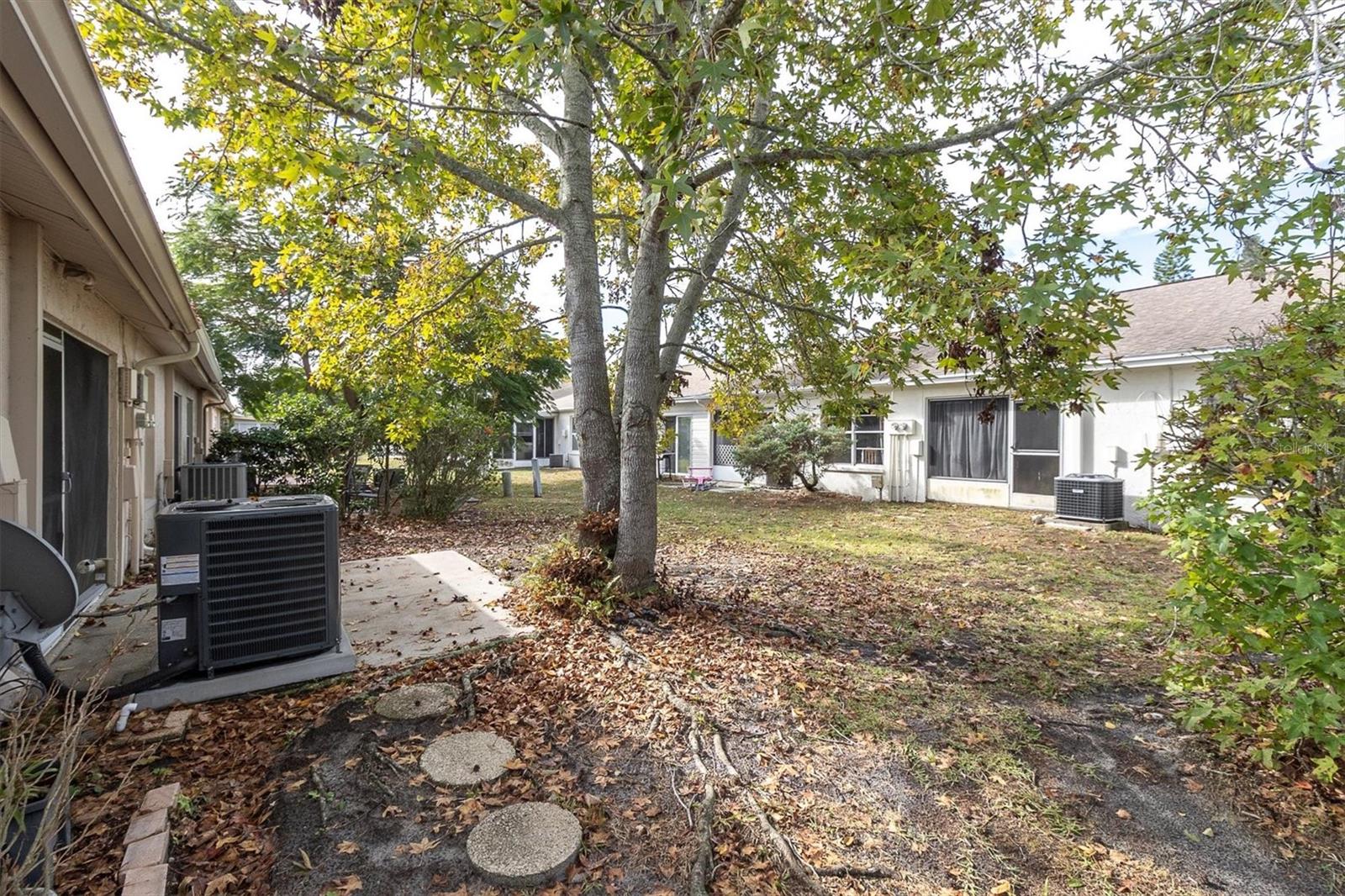 Image 28 of 34 For 2937 Wainwright Court