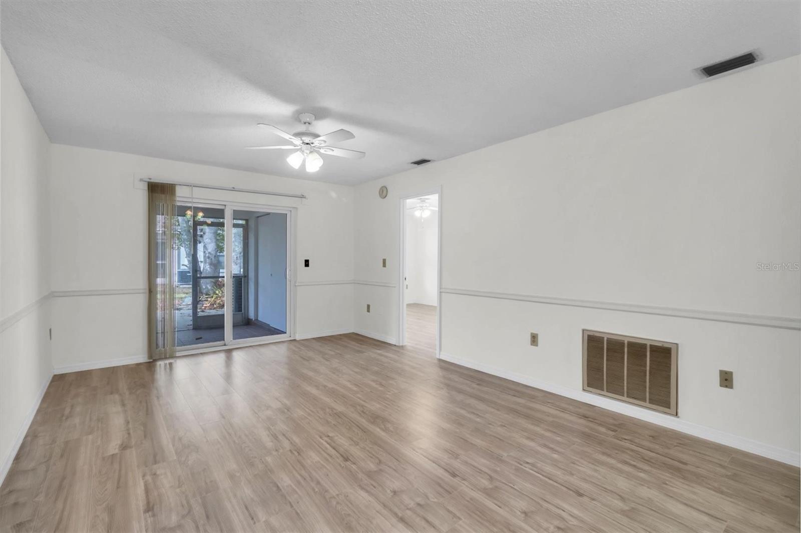 Image 5 of 34 For 2937 Wainwright Court