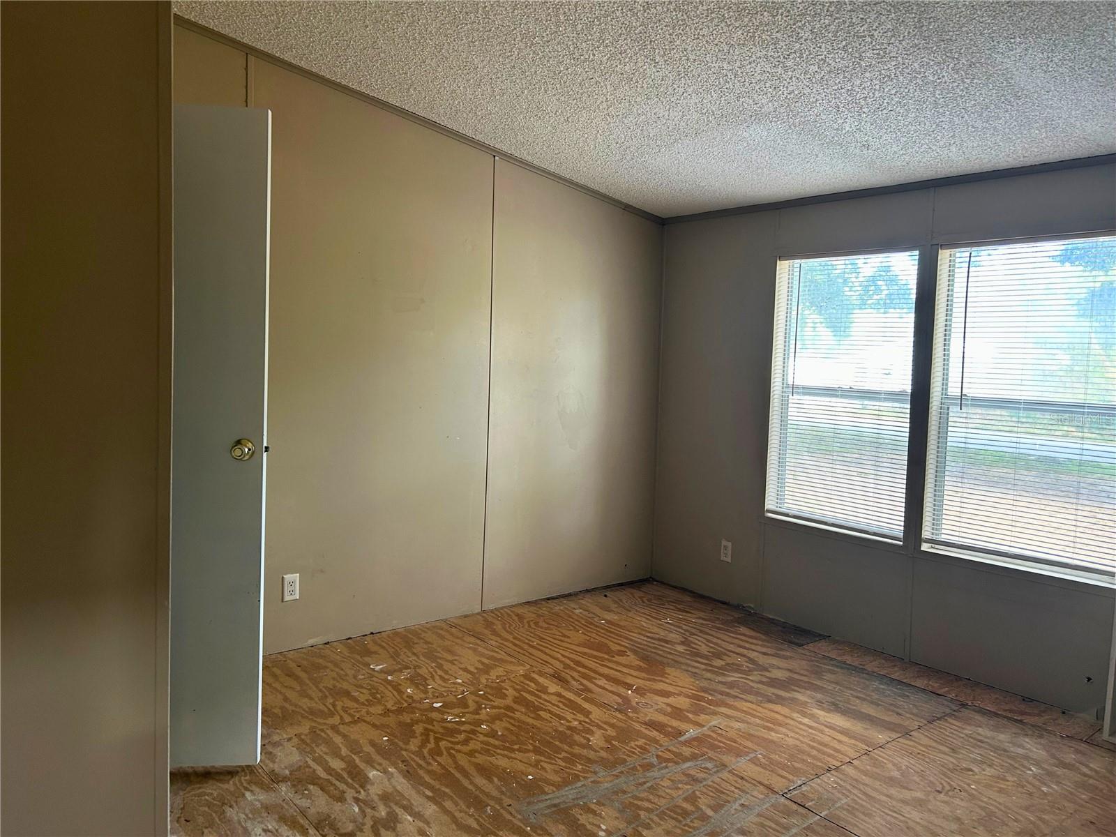 Image 24 of 30 For 9867 Jerome Drive