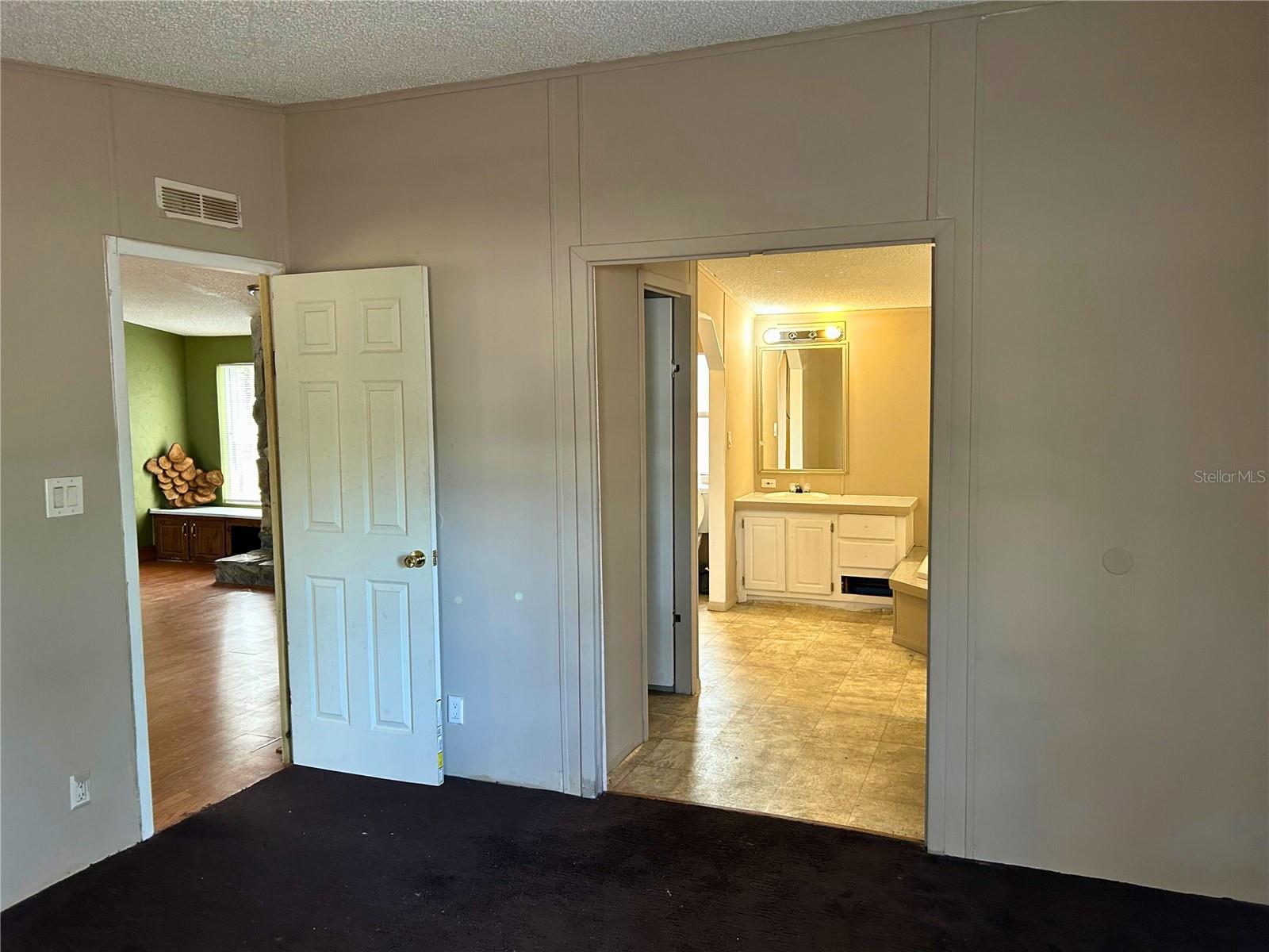 Image 9 of 30 For 9867 Jerome Drive