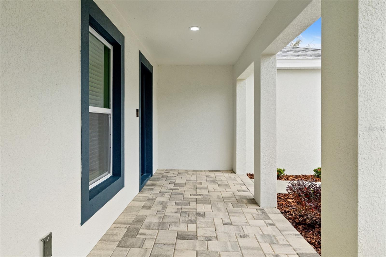 Image 10 of 64 For 11362 Paramount Avenue