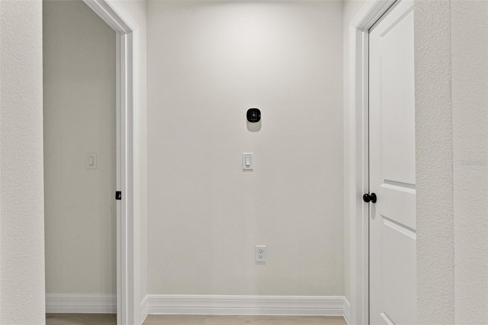 Image 41 of 64 For 11362 Paramount Avenue