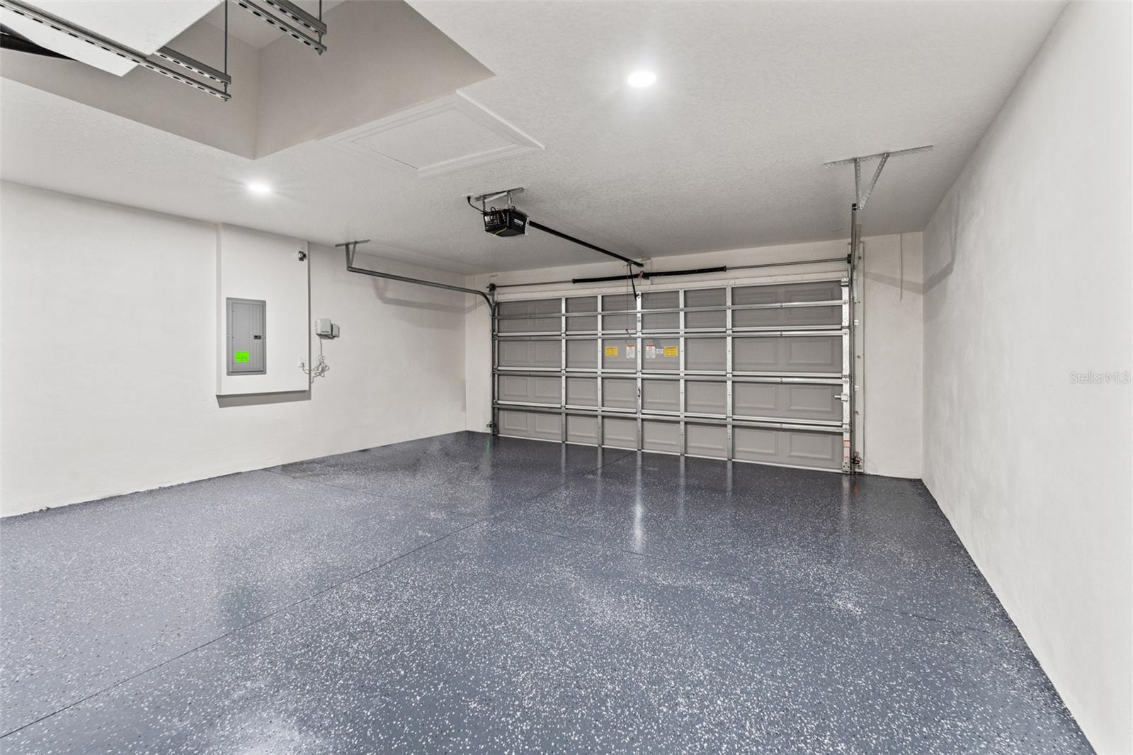 Image 45 of 64 For 11362 Paramount Avenue